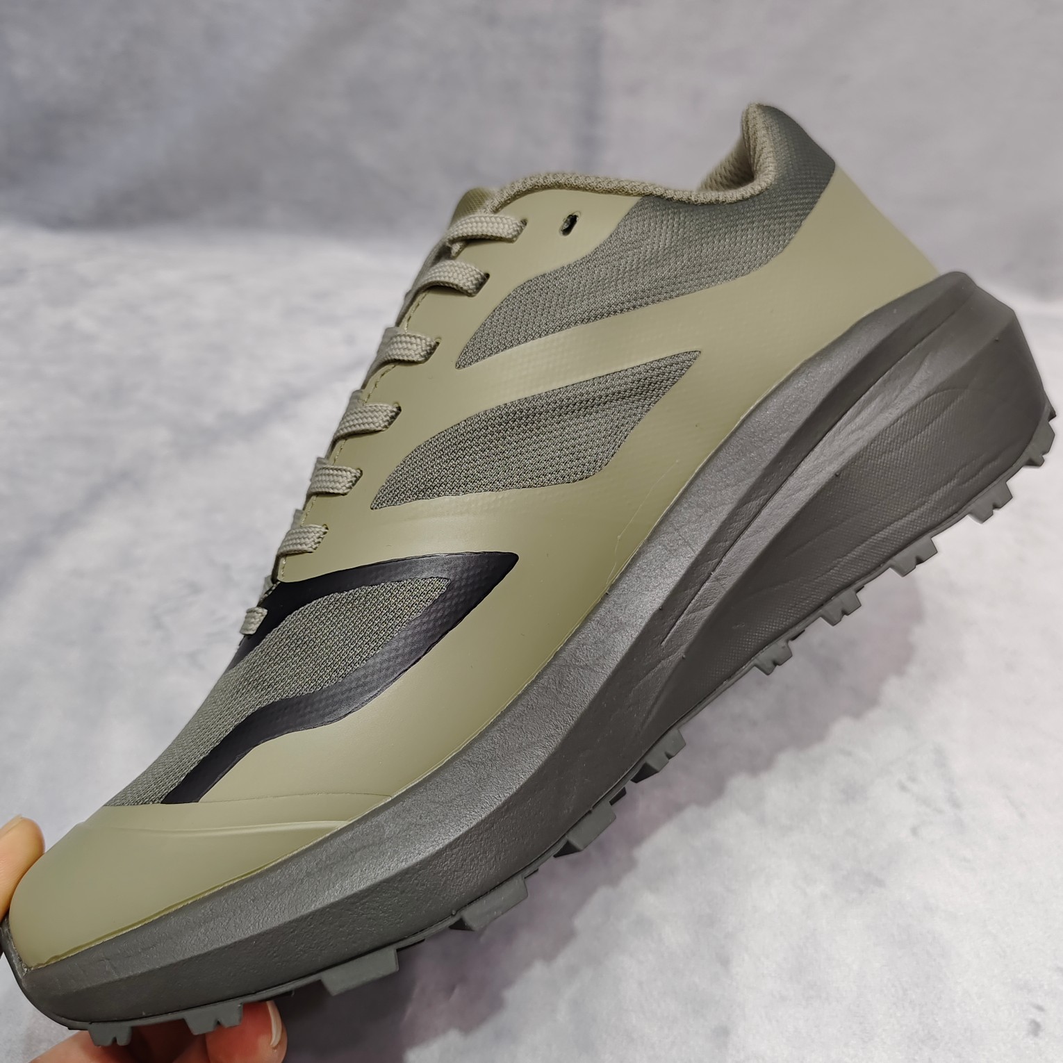 Arcteryx Running Shoes M-l