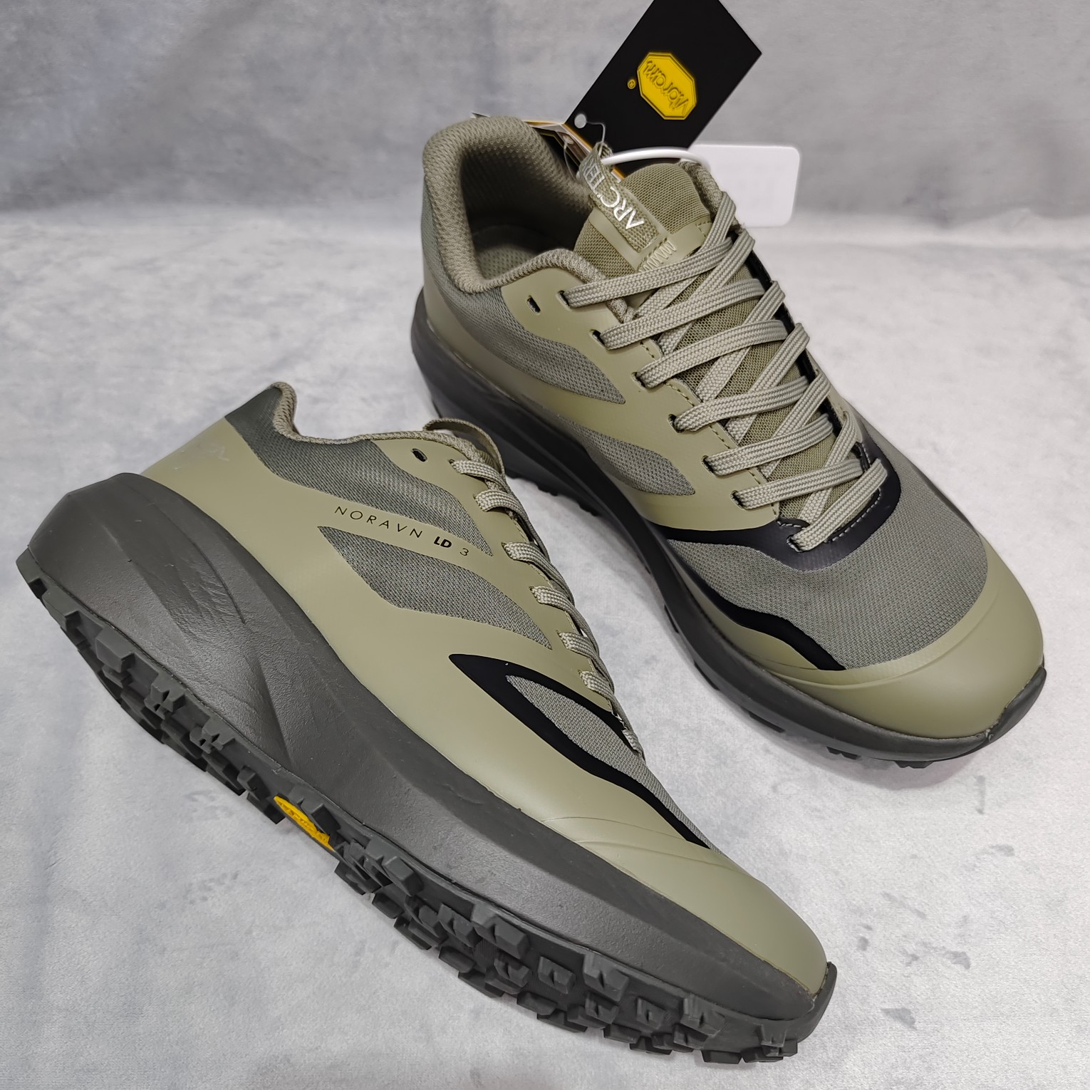 Arcteryx Running Shoes M-l