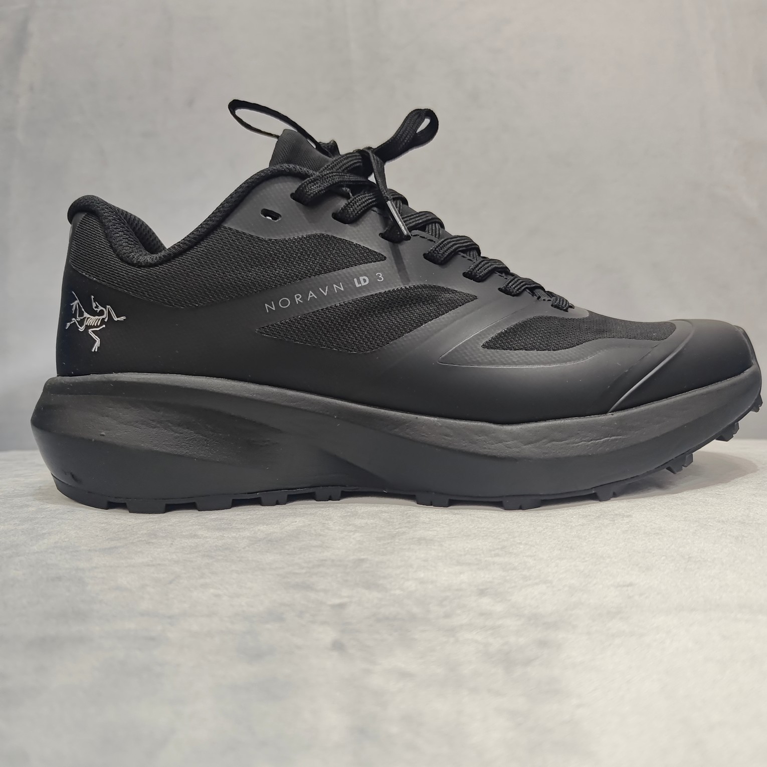 Arcteryx Running Shoes M-l