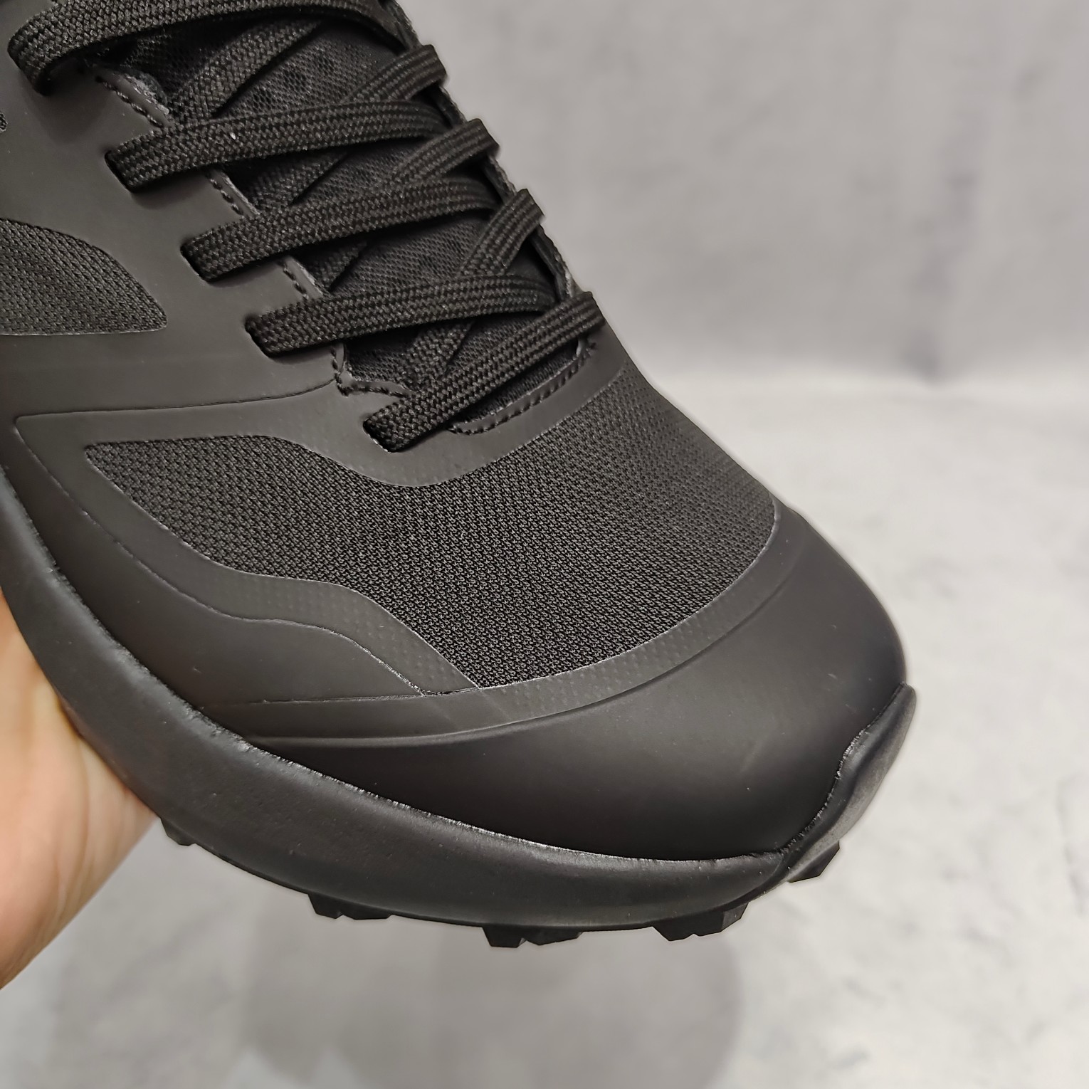 Arcteryx Running Shoes M-l