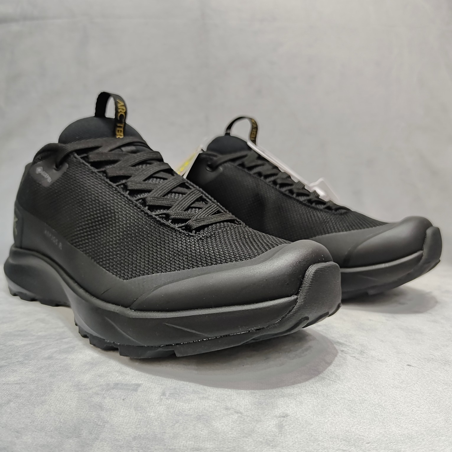 Arcteryx Sneakers Black Breathable M-l-s