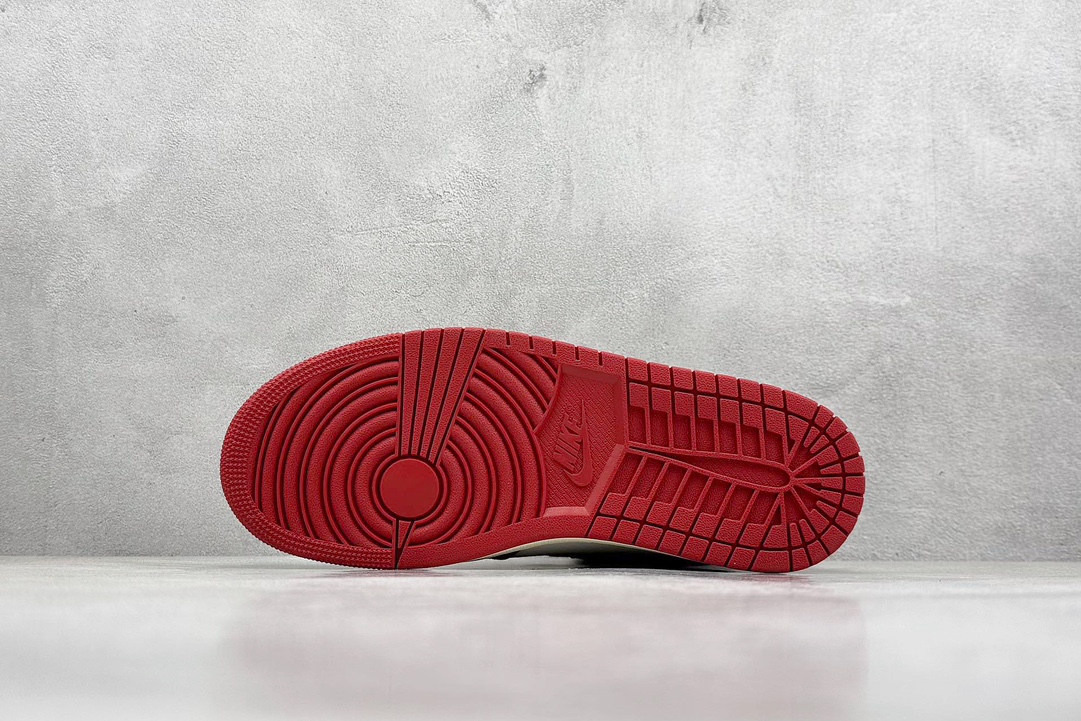 Jordan Nike Basic Shoes