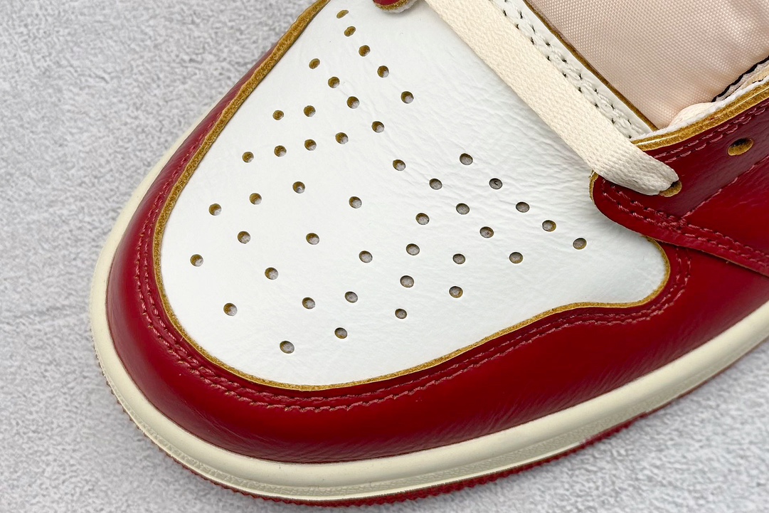 Jordan Nike Basic Shoes