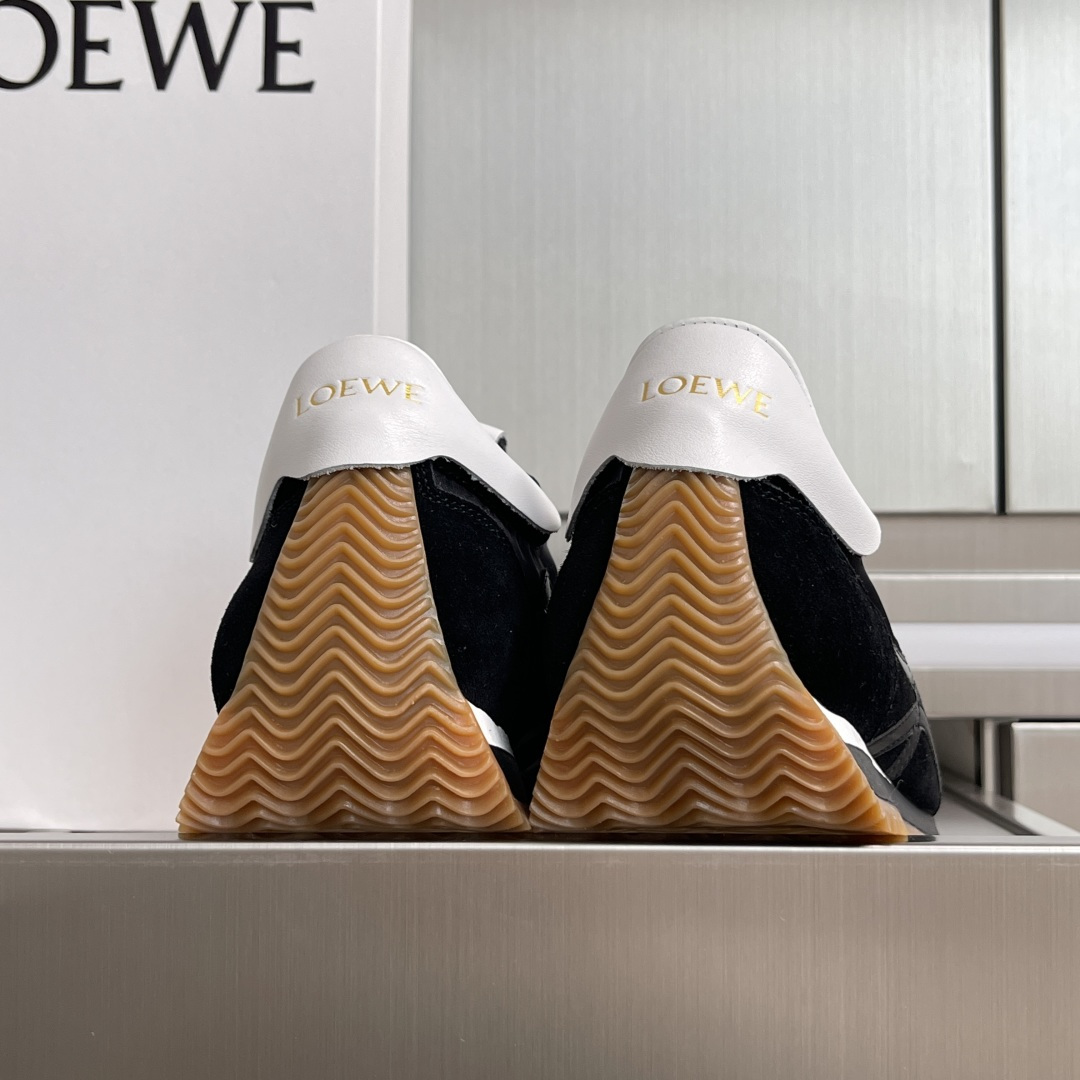 Loewe Male Sneakers M-l-s