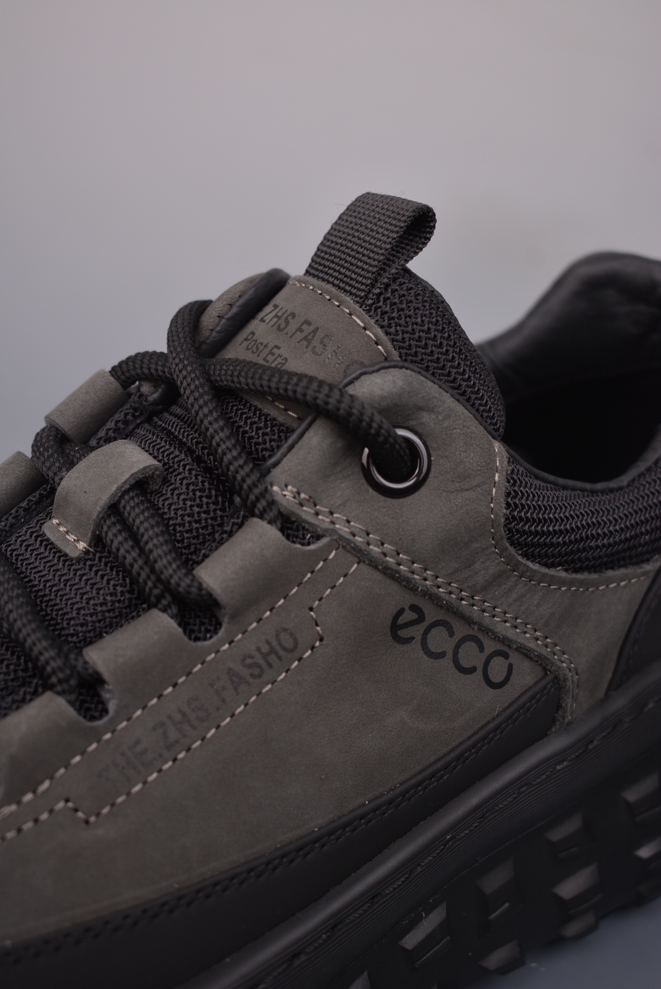 Male Running Shoes Shock Absorbing