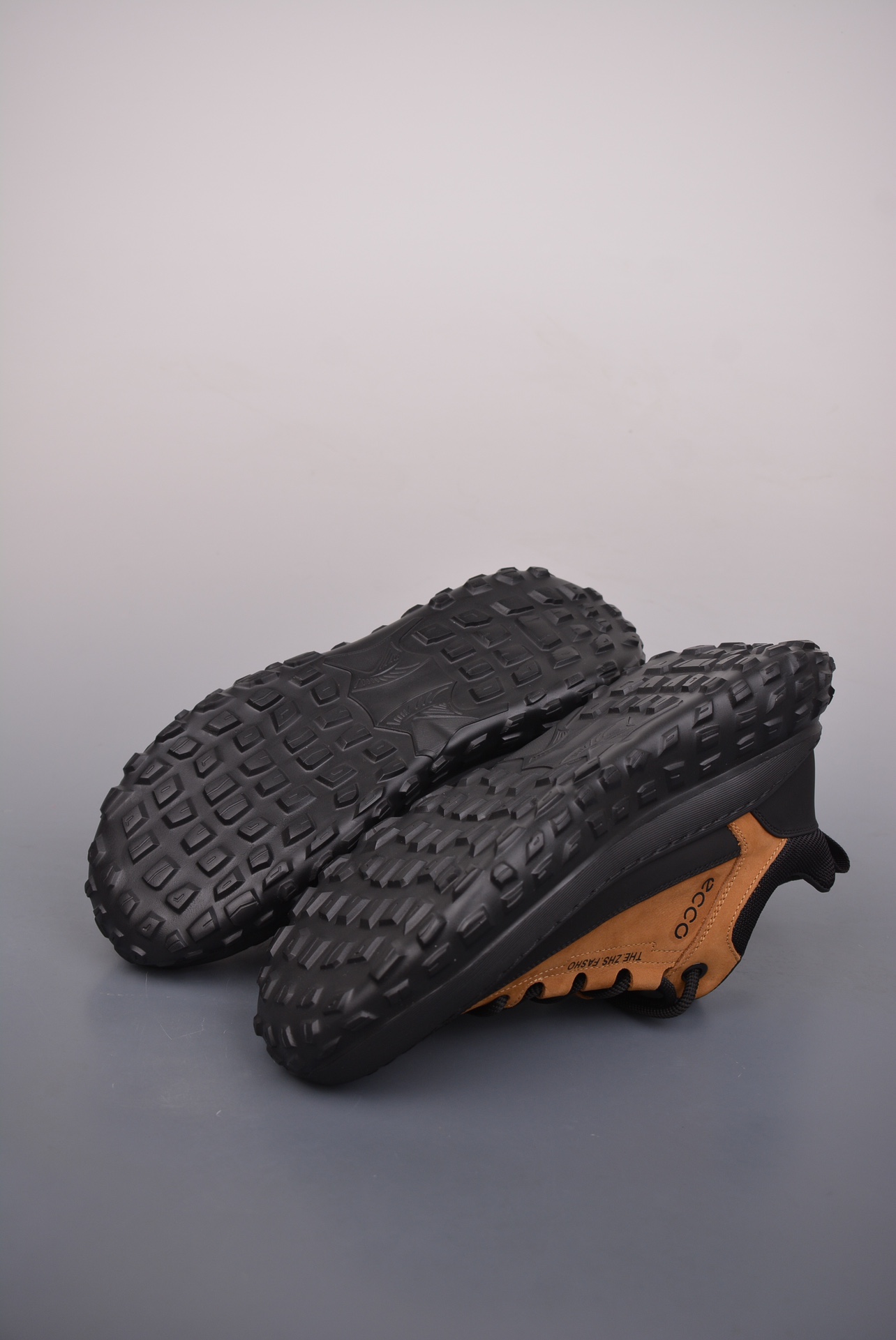 Male Running Shoes Shock Absorbing