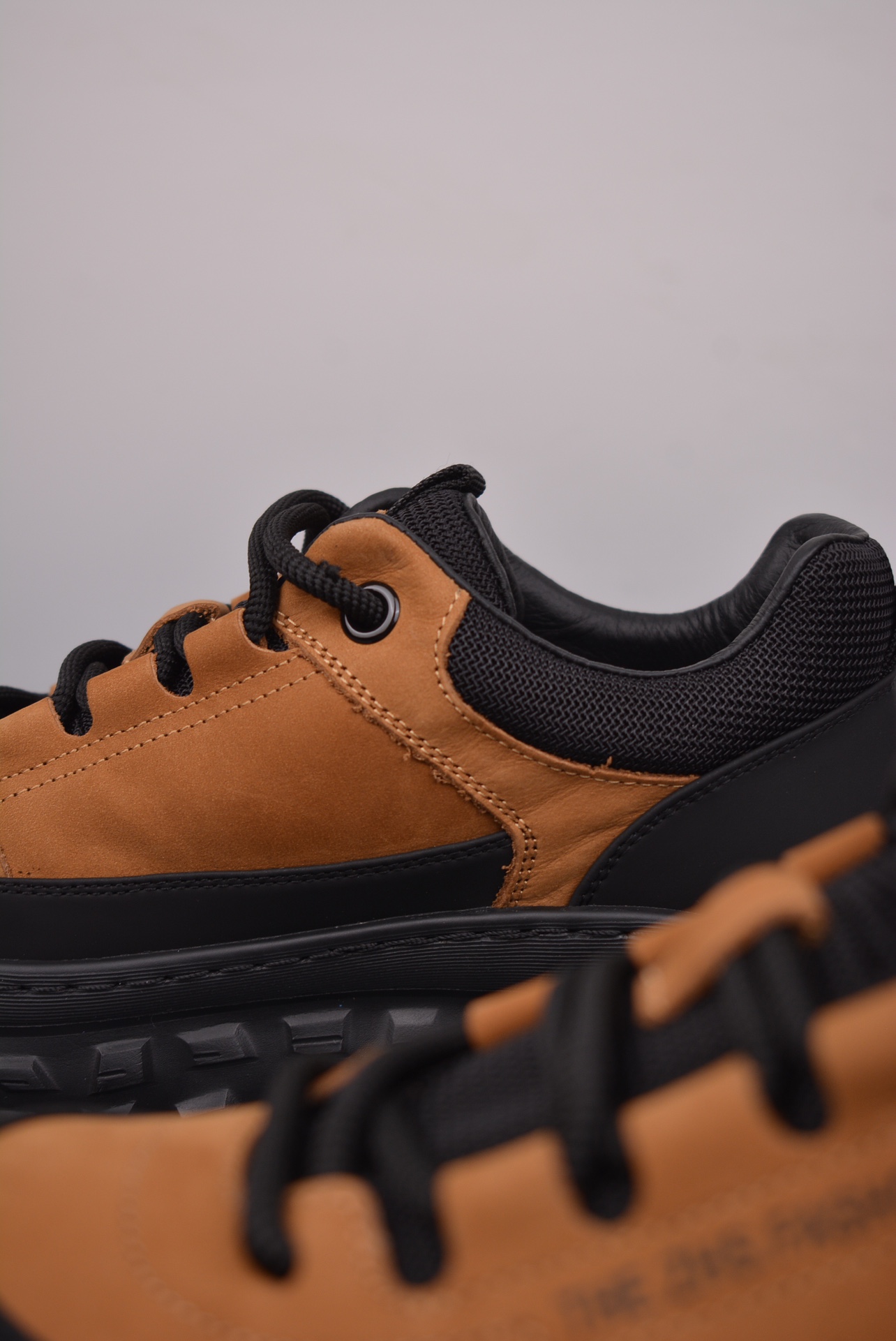 Male Running Shoes Shock Absorbing