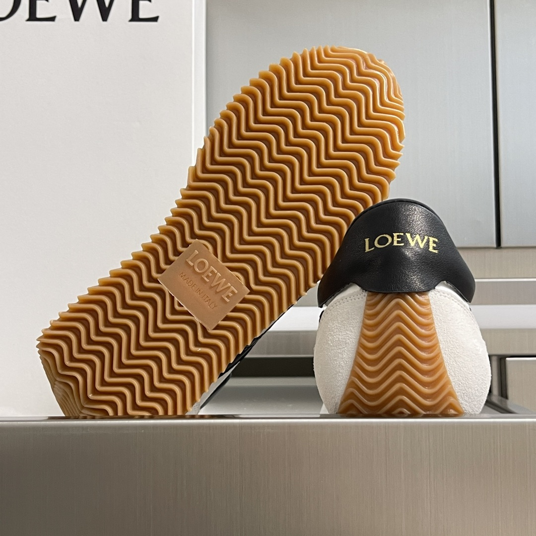 Loewe Male Sneakers M-l-s