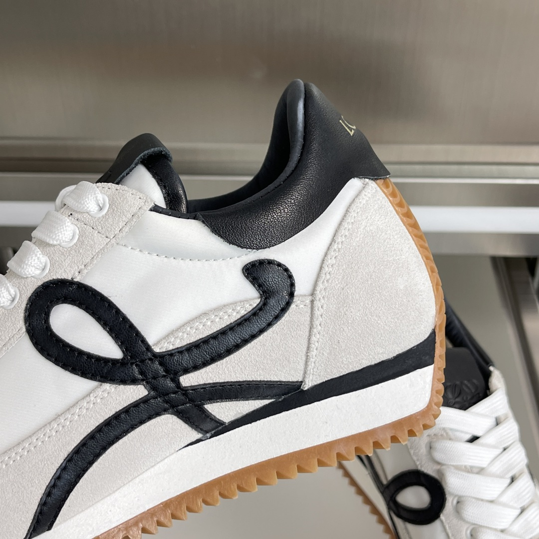 Loewe Male Sneakers M-l-s