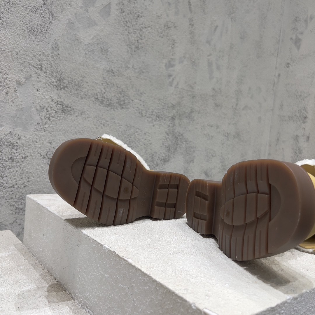 Bottega Veneta Dr. Martens Female Boots M-s