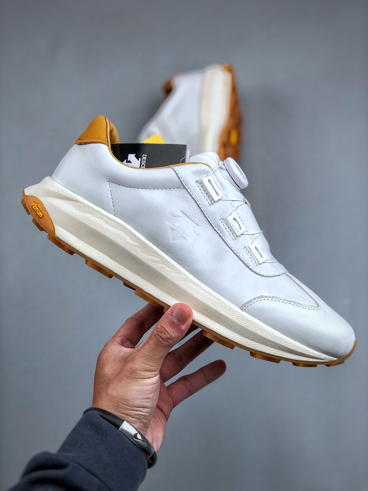 Descente Running Shoes M-l-s