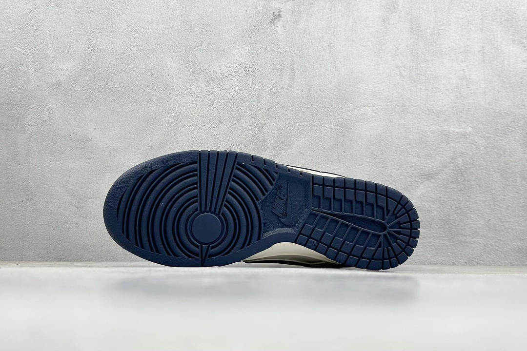 Nike Supreme Basic Shoes M-l-s