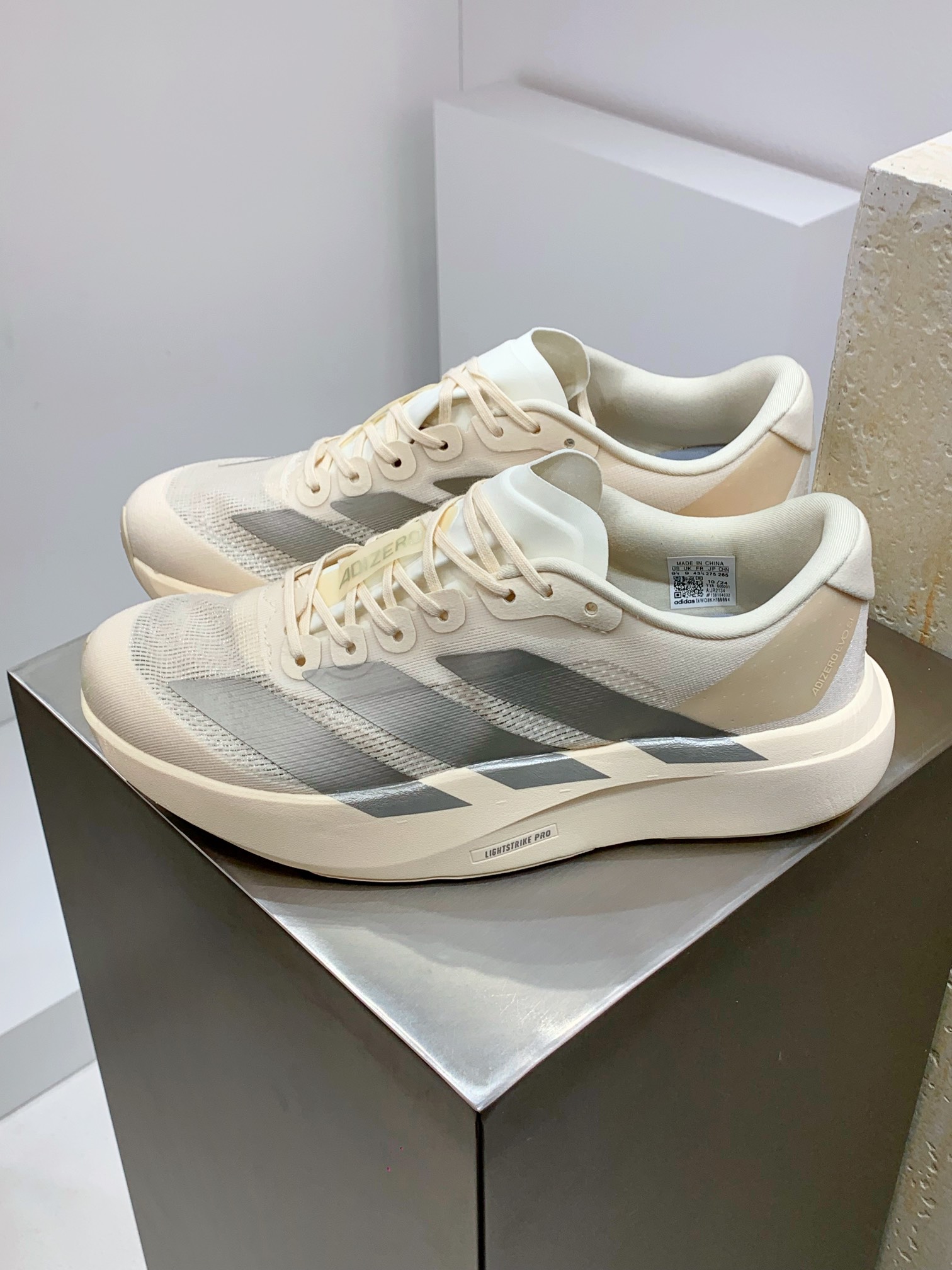 Adidas Male Running Shoes Breathable M-l-s