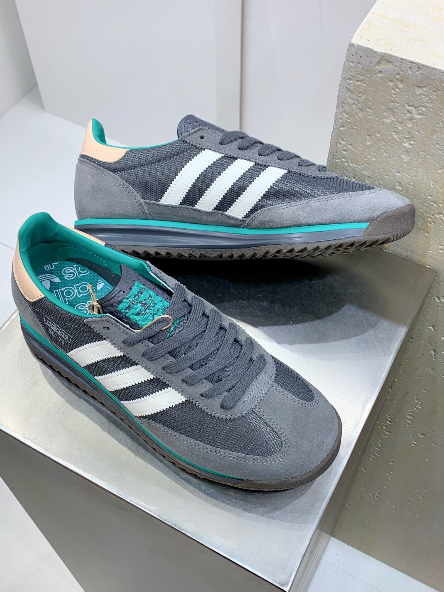 Adidas Male Running Shoes Lightweight M-l-s