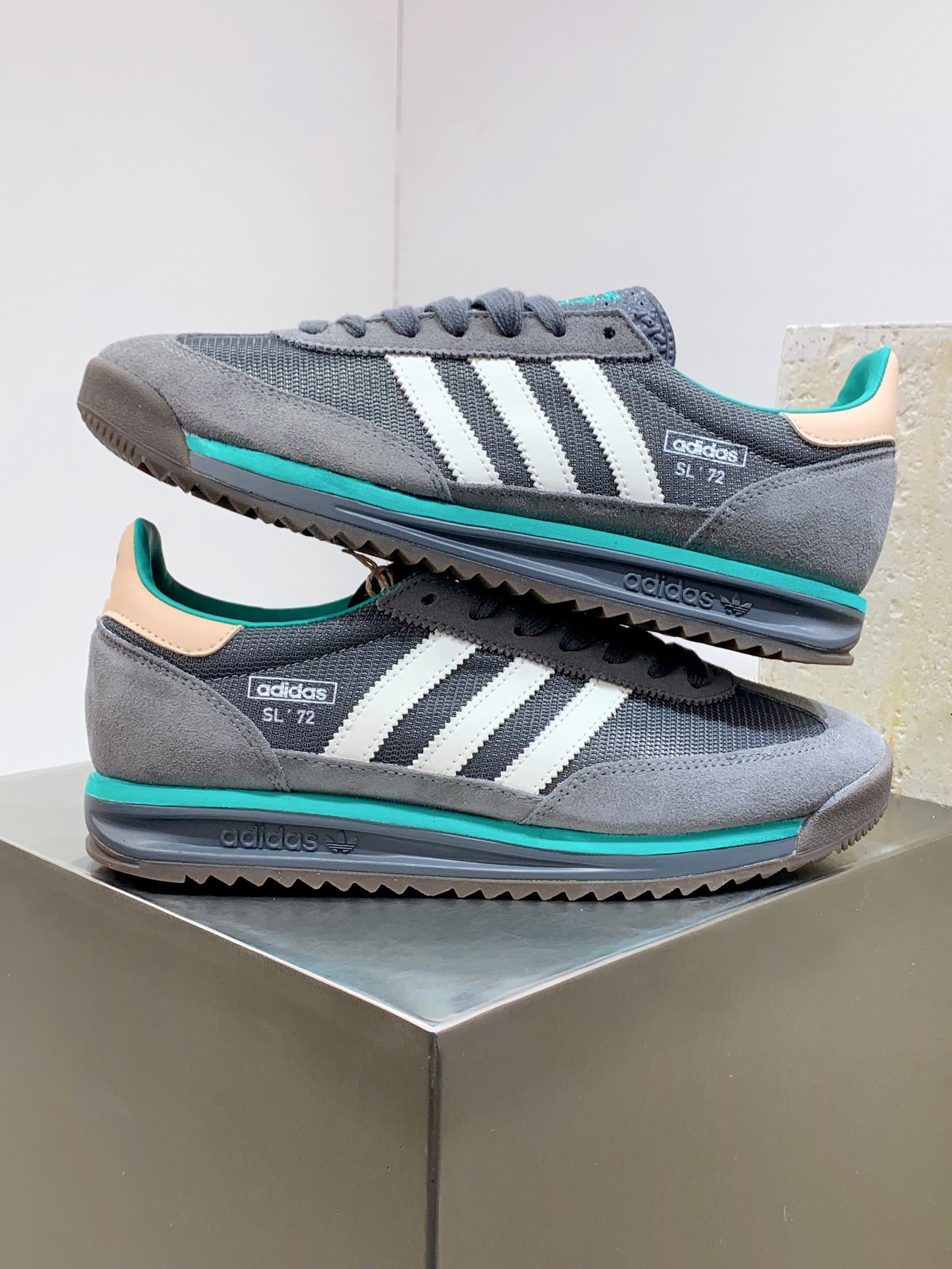 Adidas Male Running Shoes Lightweight M-l-s