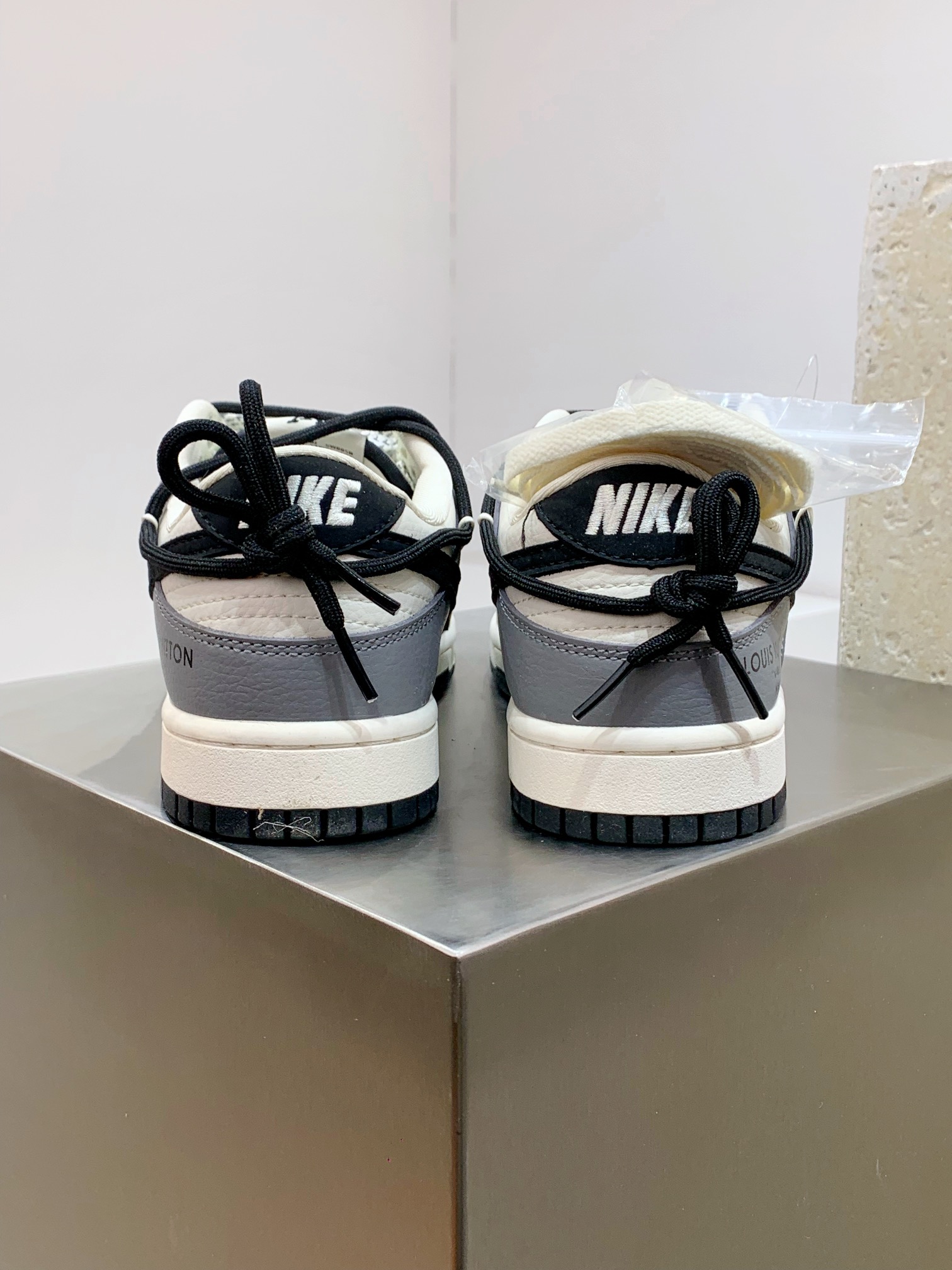 Louis Vuitton Nike Male Board Shoes M-l-s