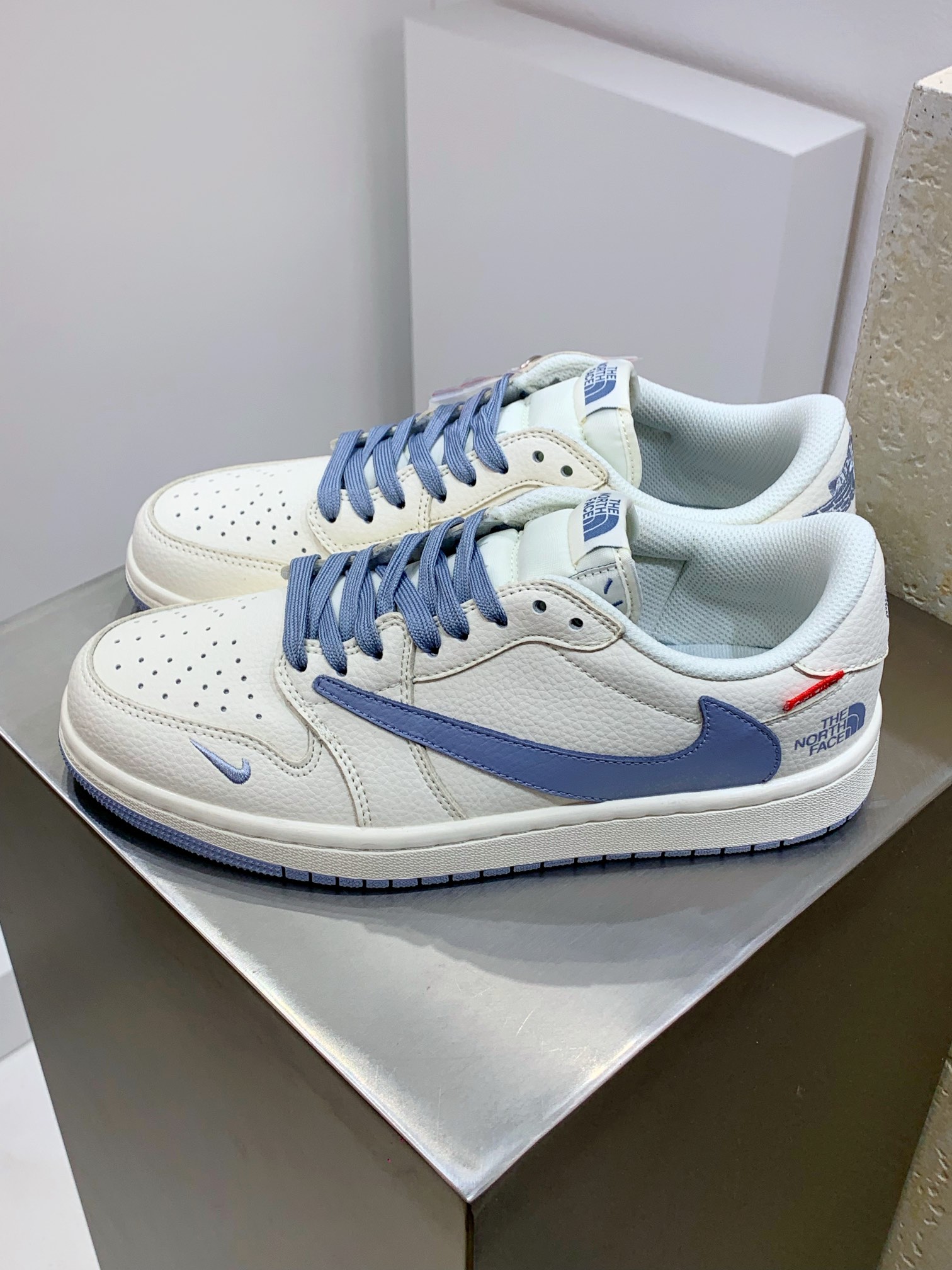 Jordan Nike Supreme The North Face Male Basic Shoes M-l-s