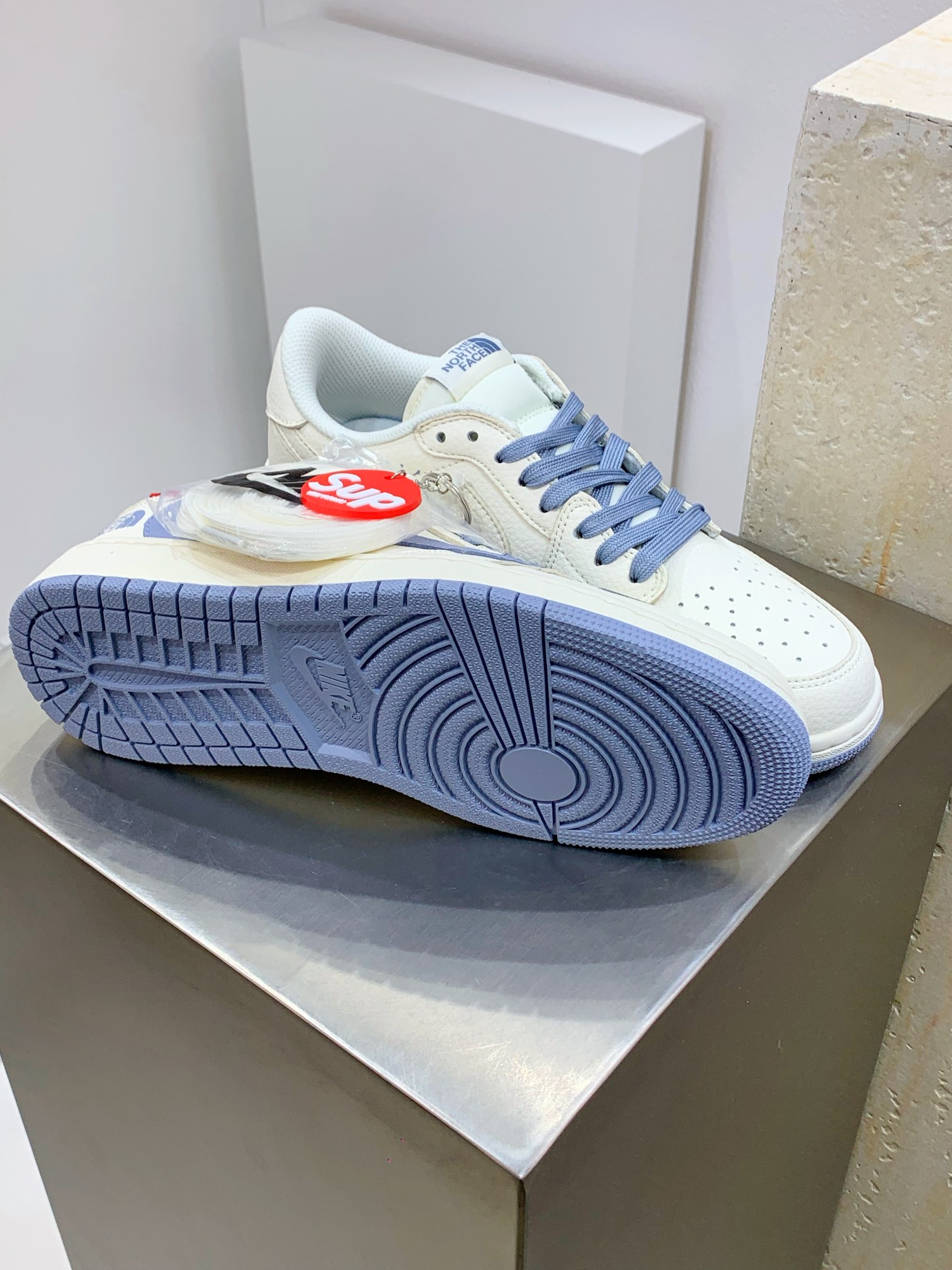 Jordan Nike Supreme The North Face Male Basic Shoes M-l-s