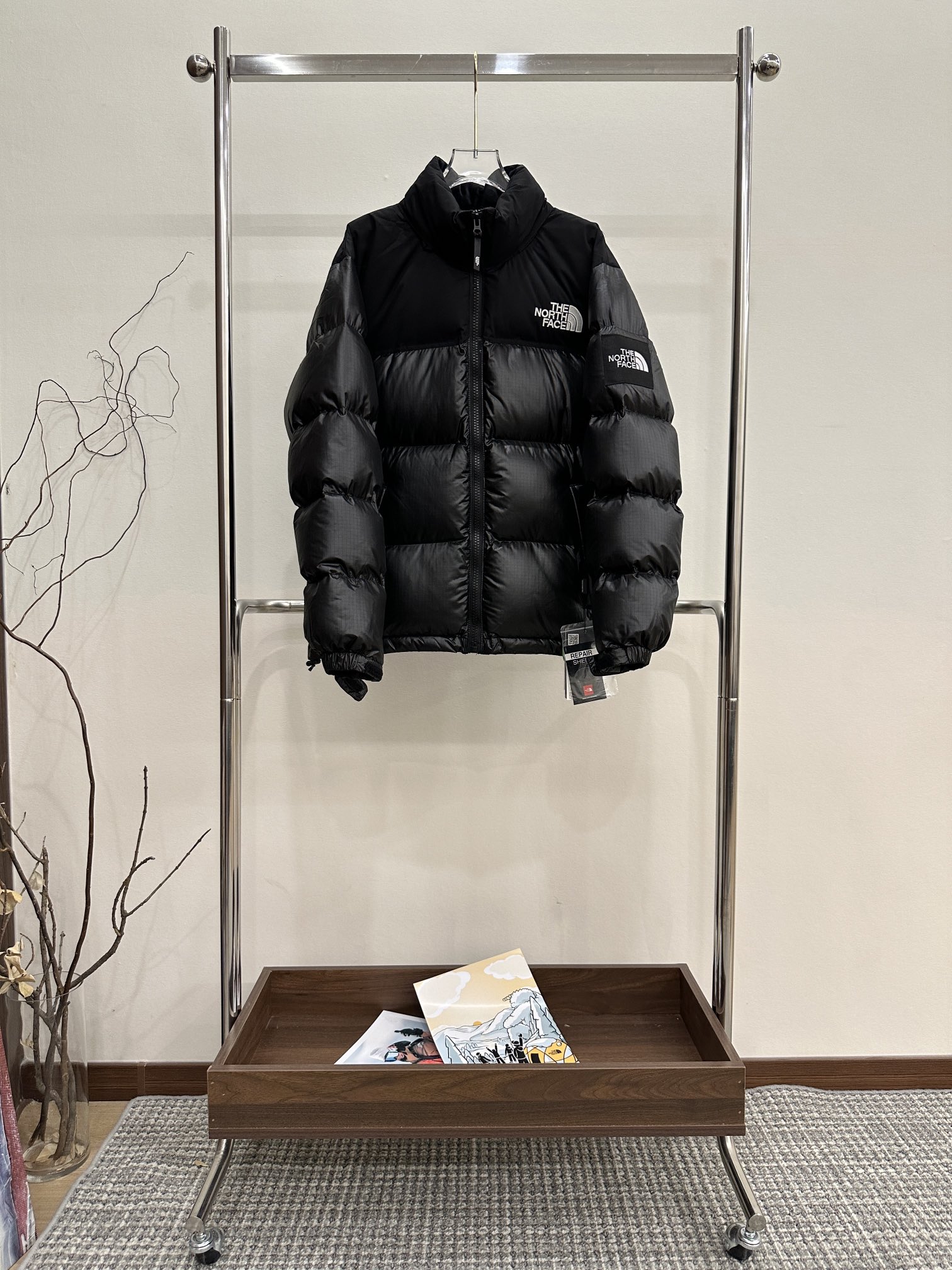 The North Face Basic Shoes Black Lightweight M-l-s-xl