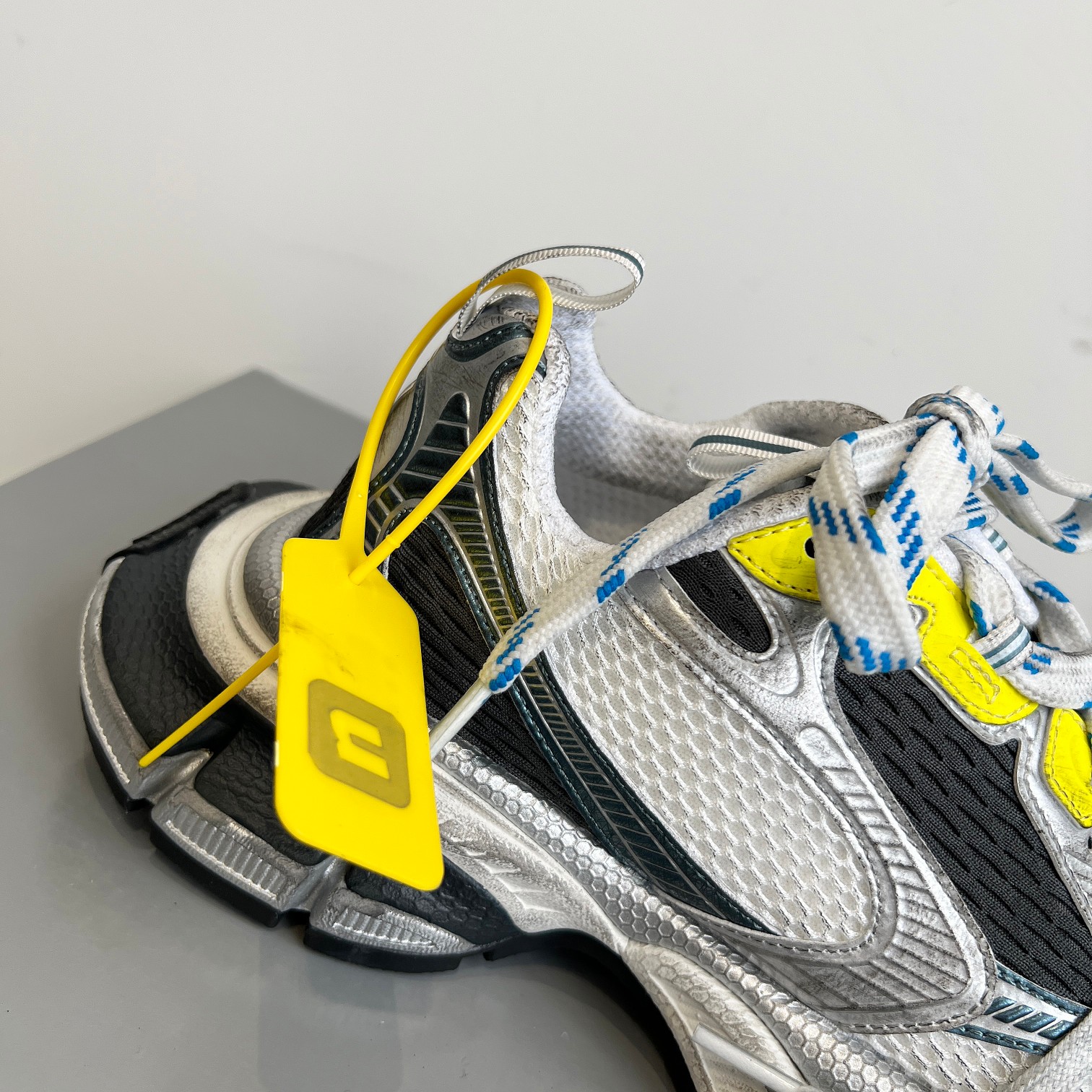 Balenciaga Sneakers Breathable L-s-xl