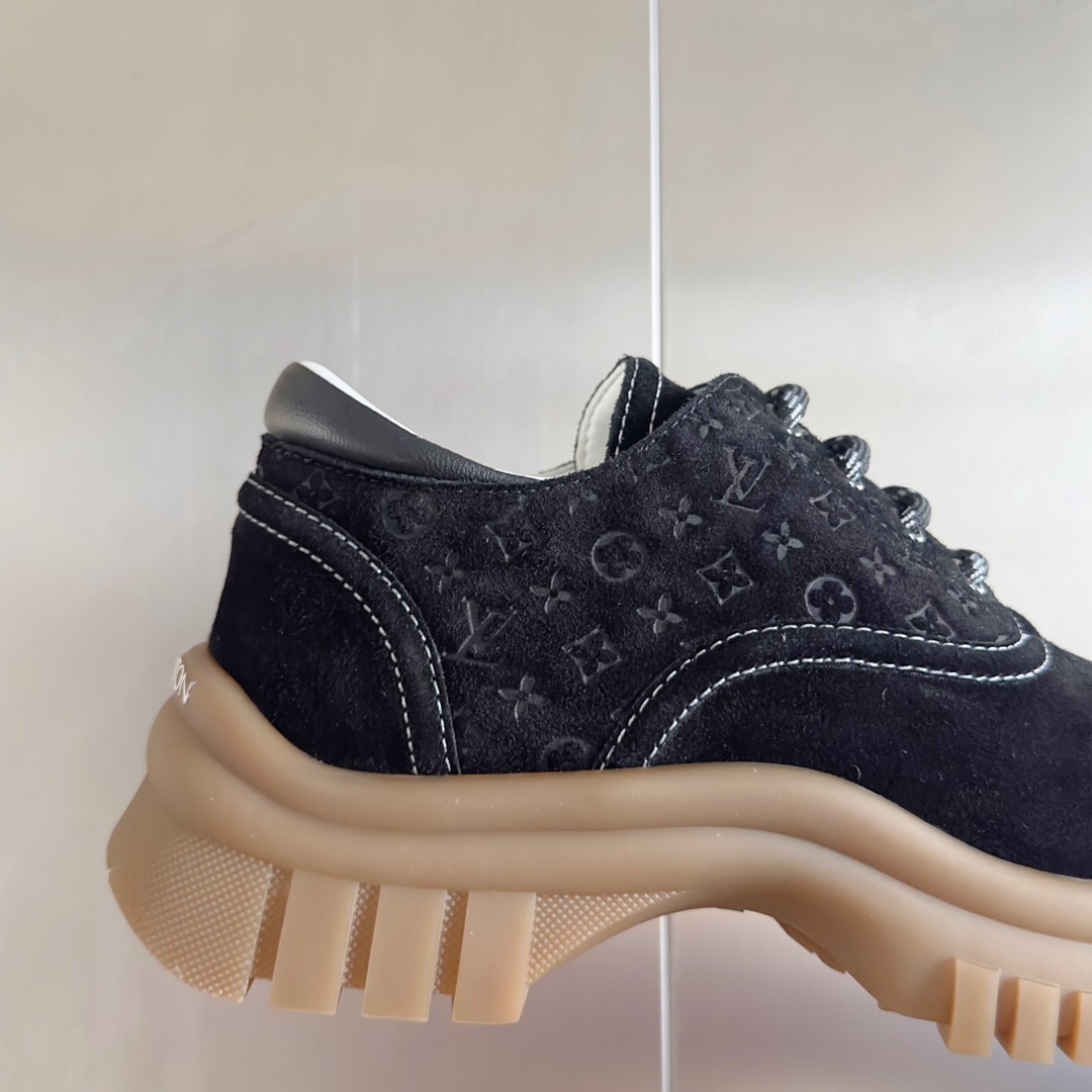 Louis Vuitton Female Leather Shoes Cow Leather M-l-s