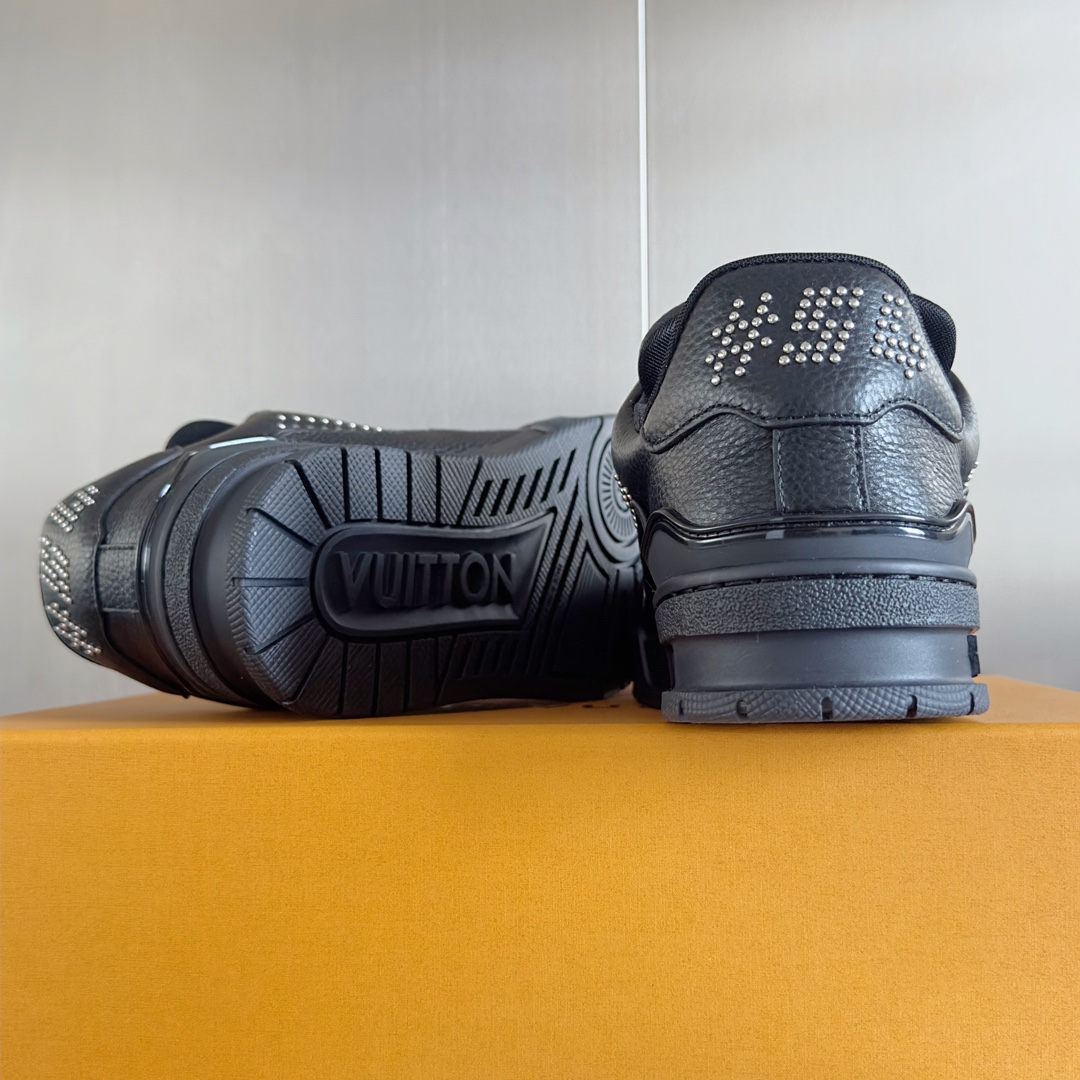 Louis Vuitton Male Board Shoes Breathable M-l-s