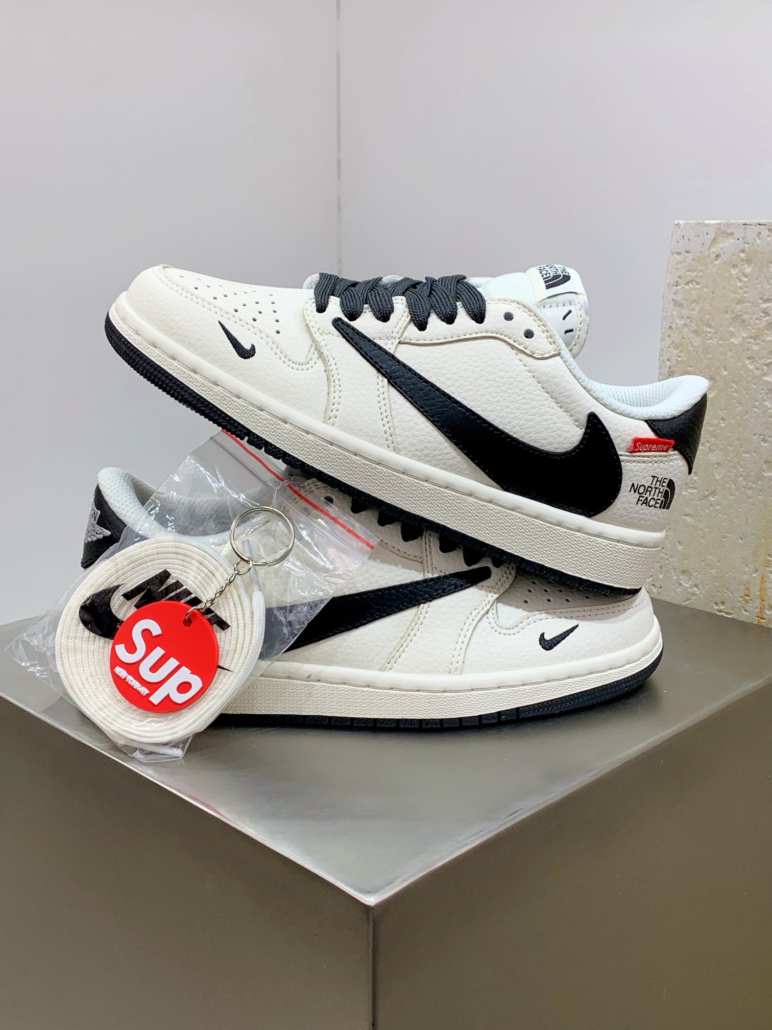 Jordan Nike The North Face Male Basic Shoes White M-l-s