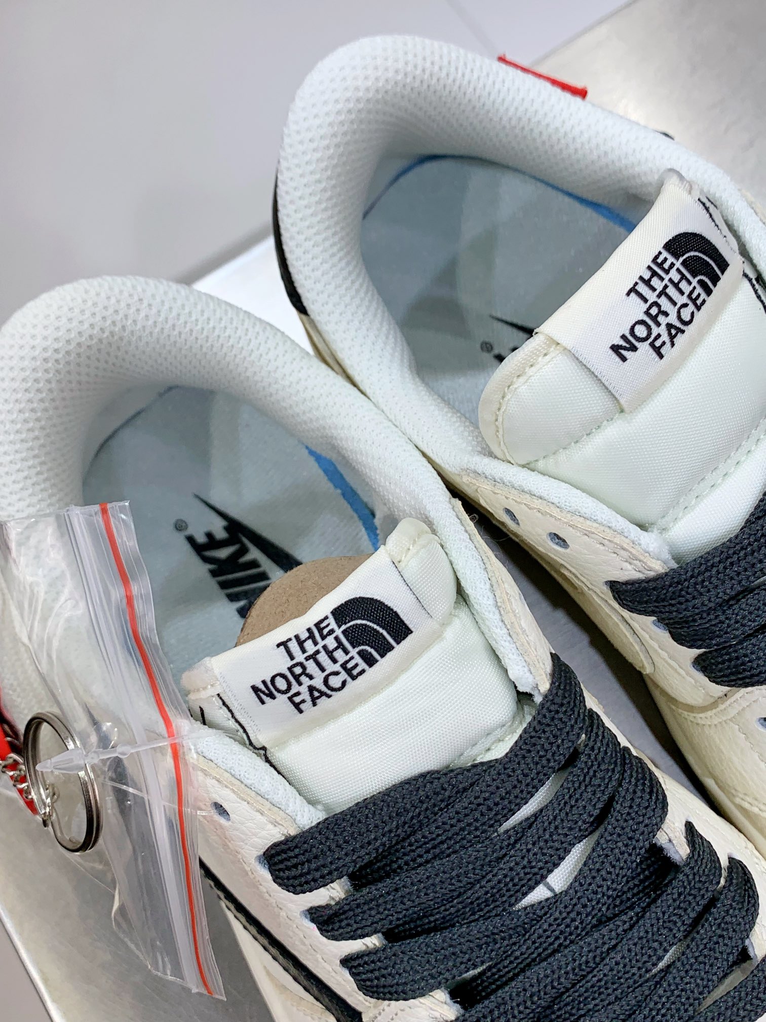 Jordan Nike The North Face Male Basic Shoes White M-l-s