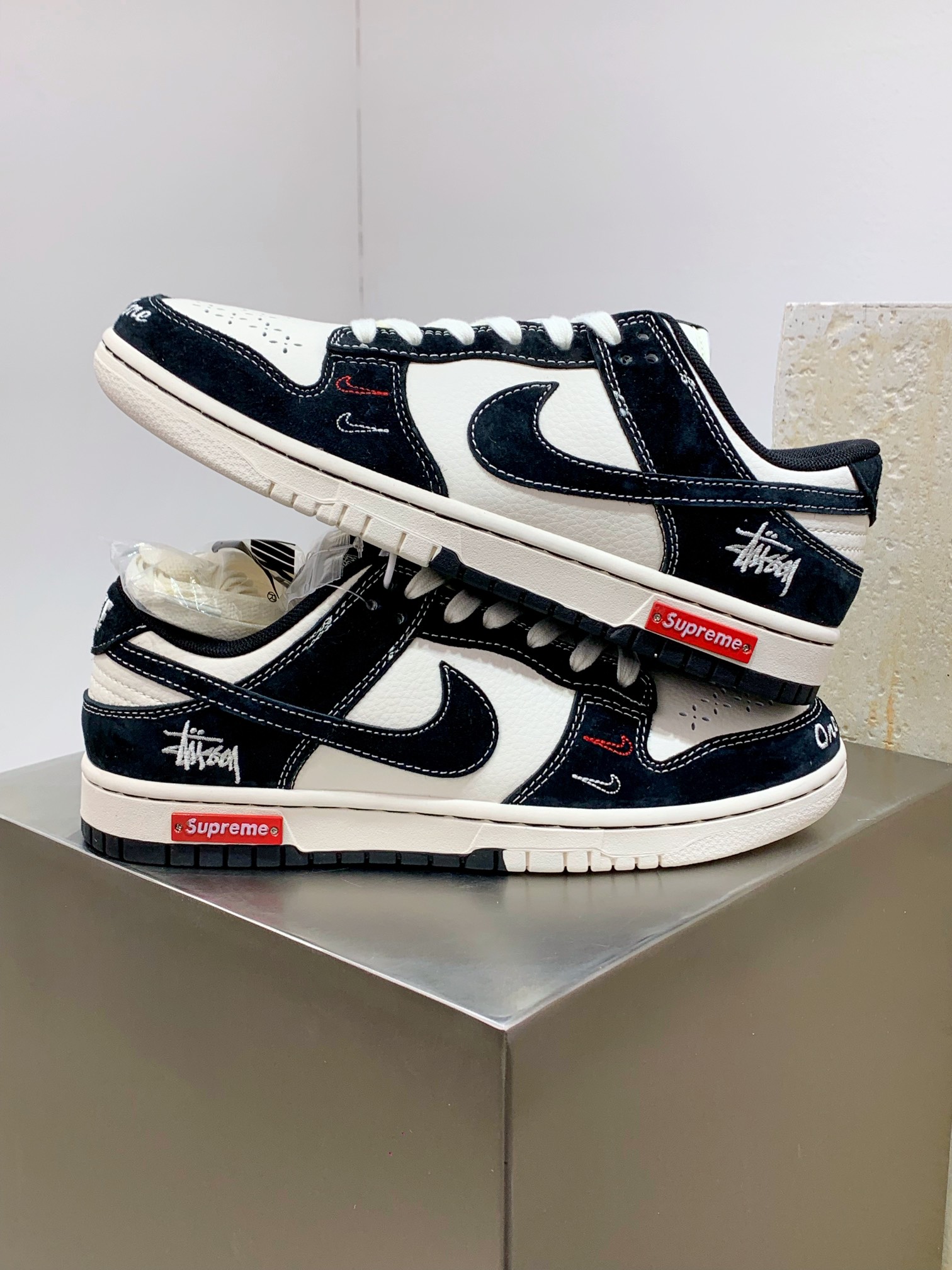 Nike Supreme Basic Shoes M-l-s