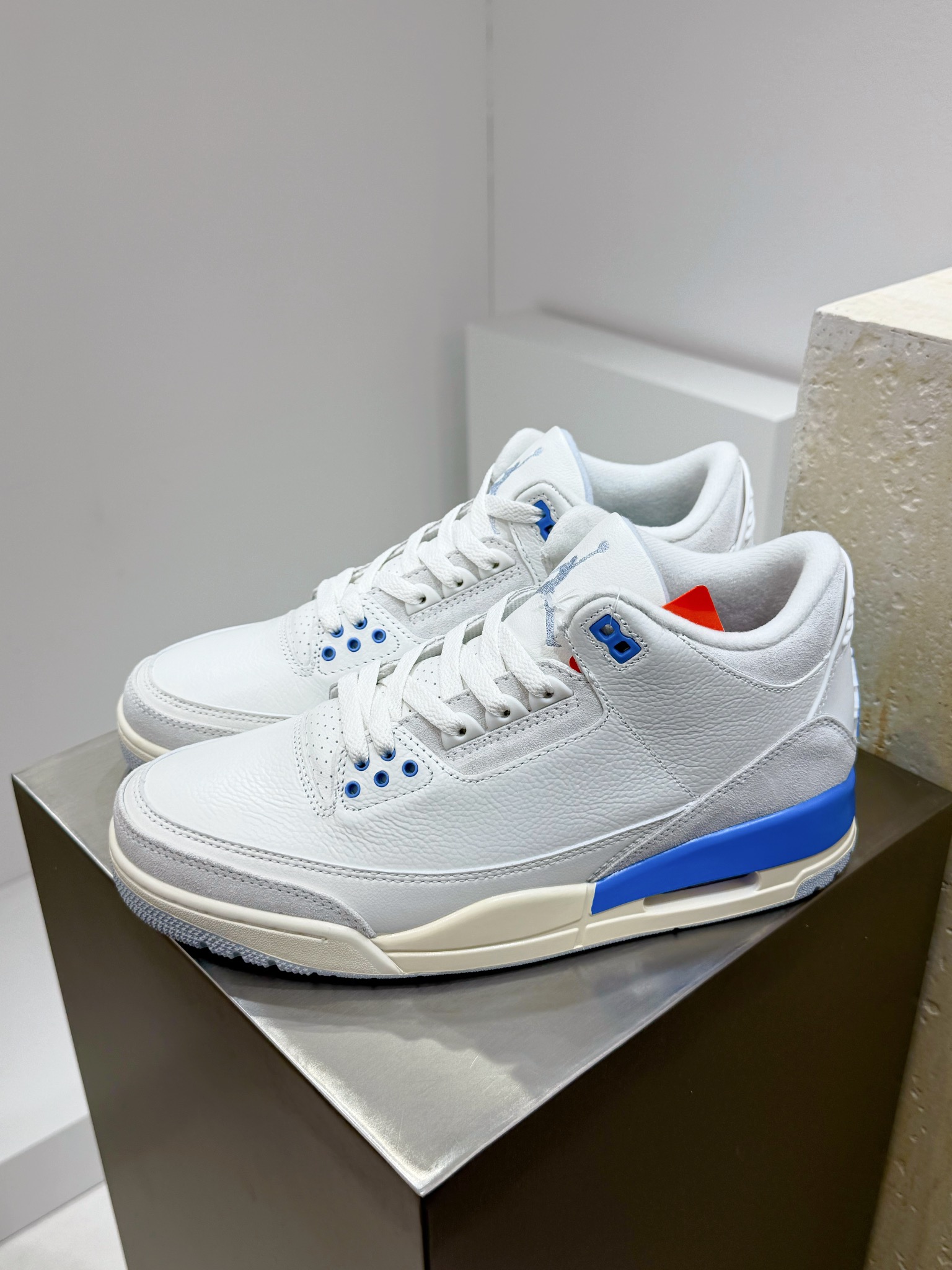 Calvin Klein Jordan New Balance Nike Male Sneakers White M-l-s