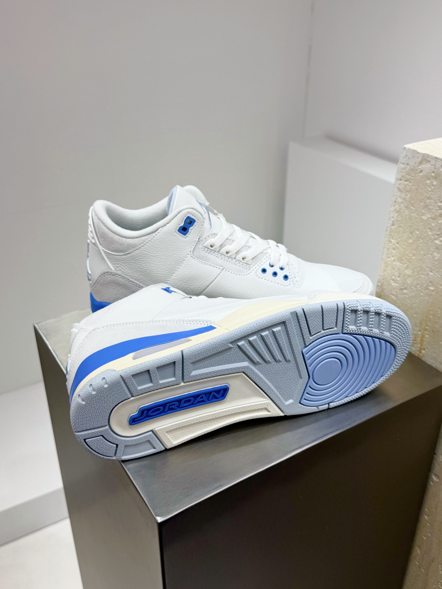 Calvin Klein Jordan New Balance Nike Male Sneakers White M-l-s