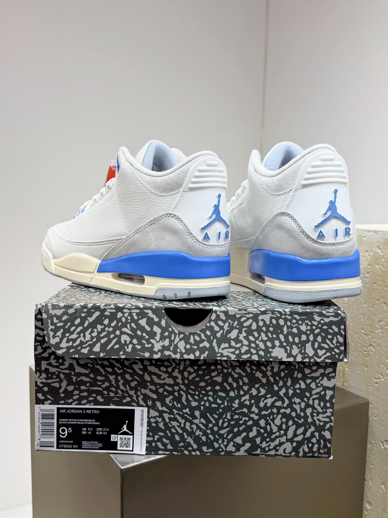 Calvin Klein Jordan New Balance Nike Male Sneakers White M-l-s