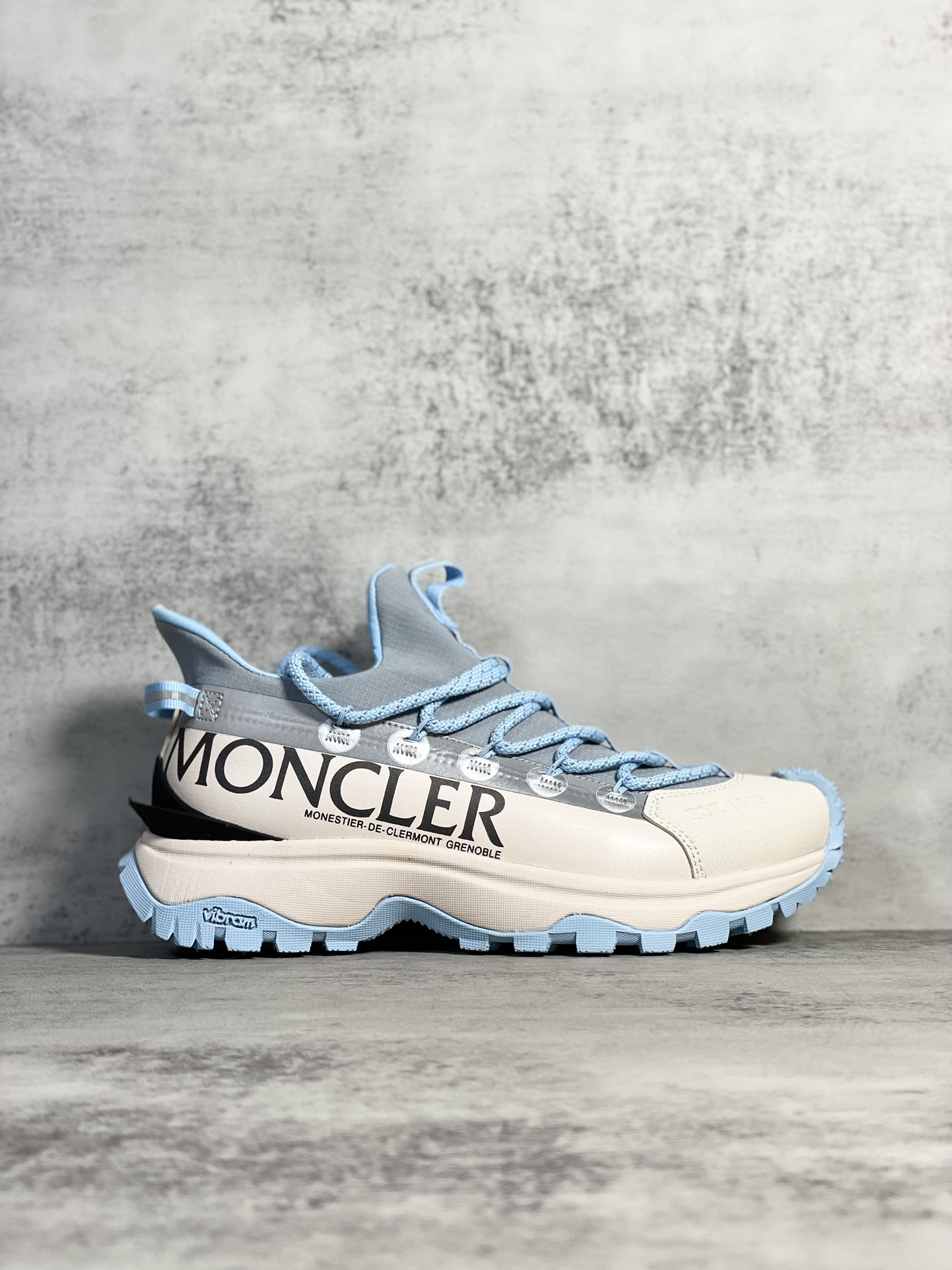 Moncler Sneakers Shock Absorbing M-l
