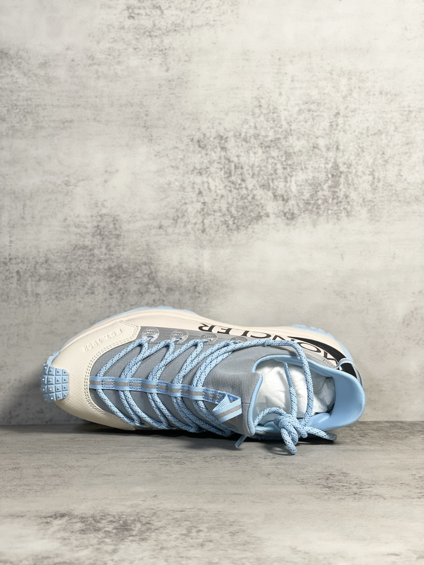 Moncler Sneakers Shock Absorbing M-l