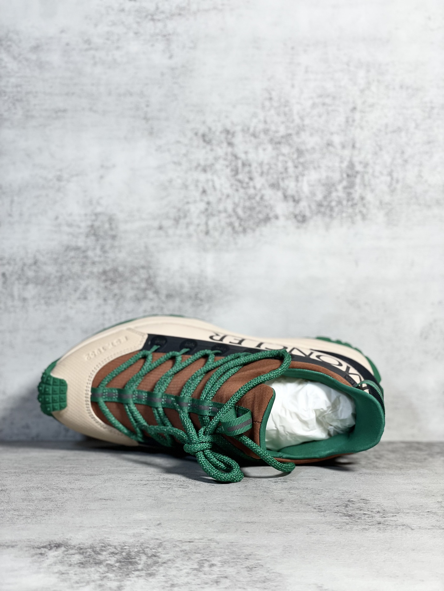 Moncler Sneakers Shock Absorbing M-l