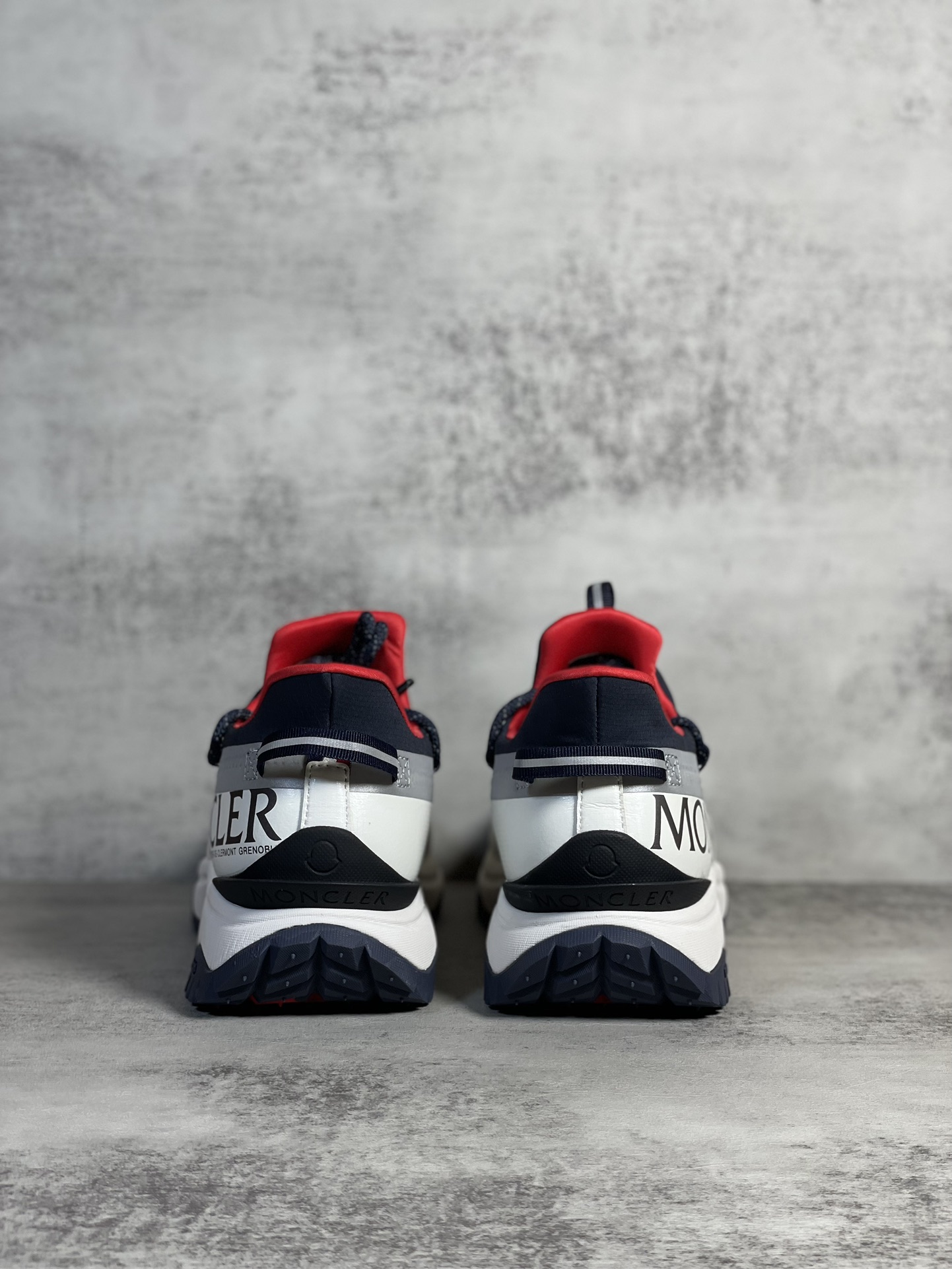 Moncler Sneakers Shock Absorbing M-l