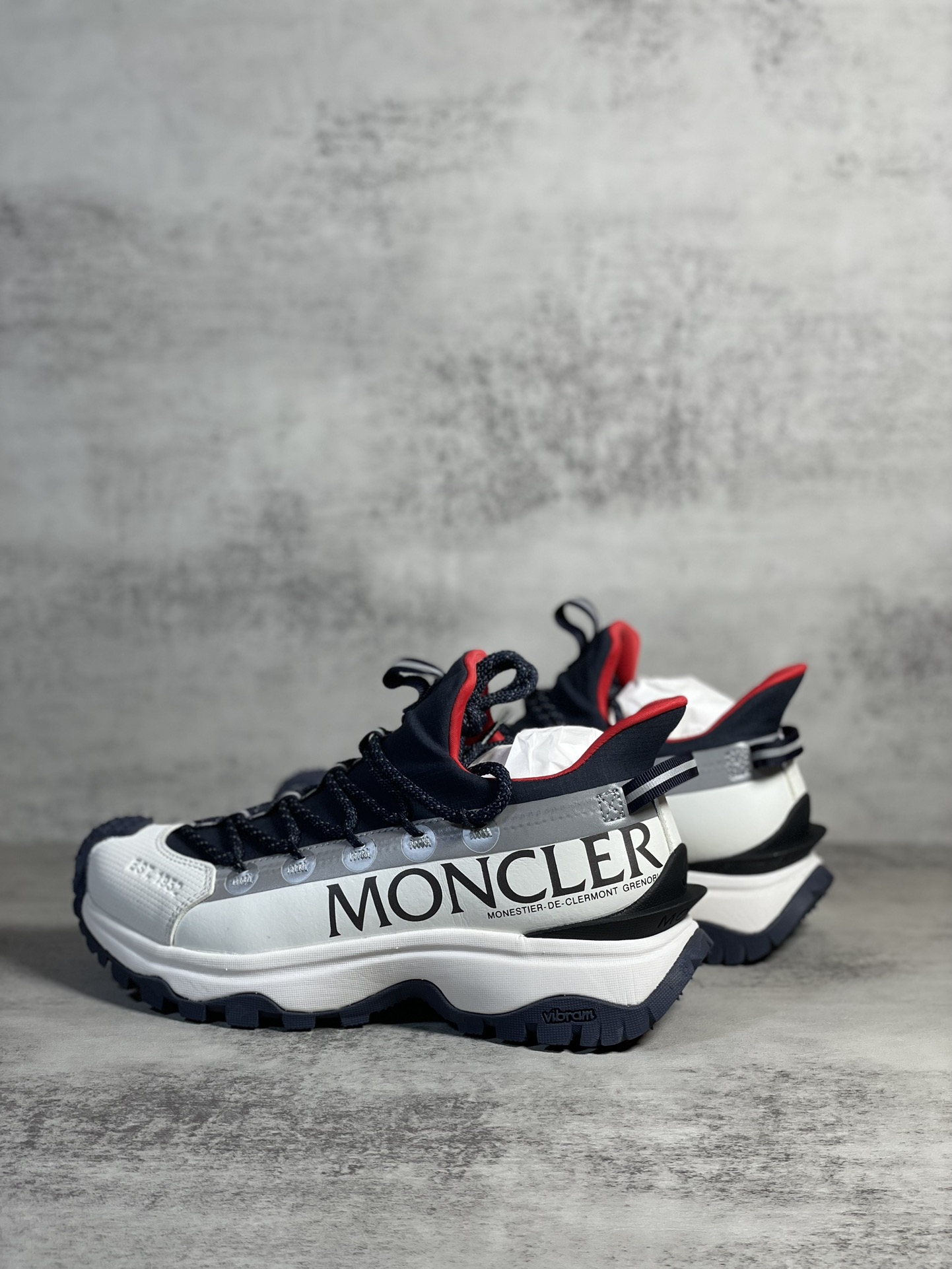 Moncler Sneakers Shock Absorbing M-l