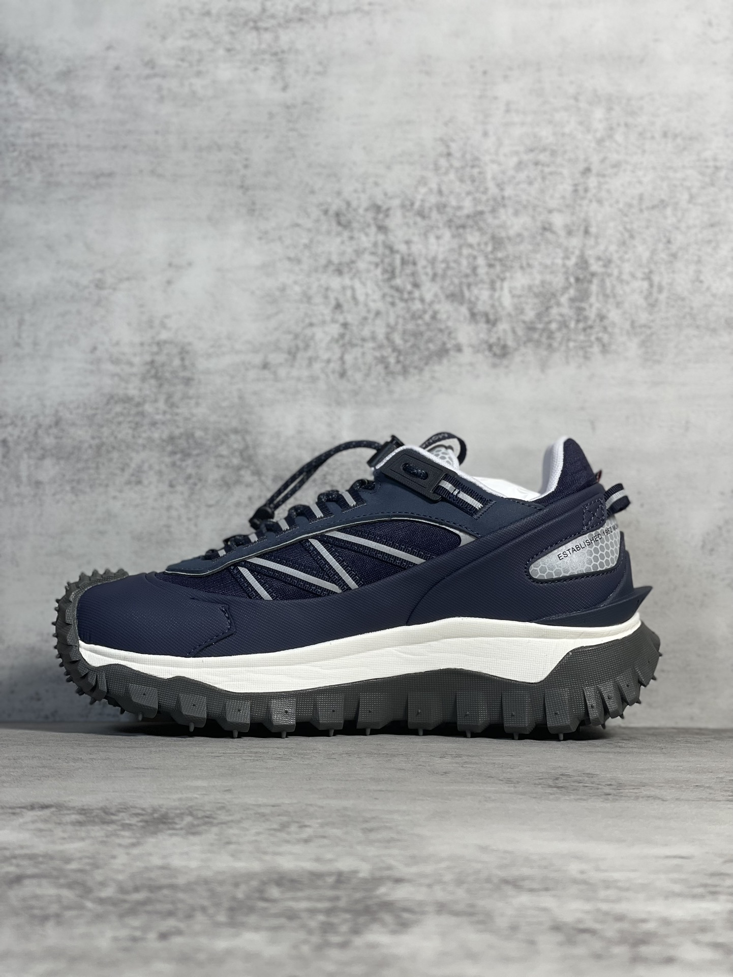 Moncler Sneakers Shock Absorbing M-l