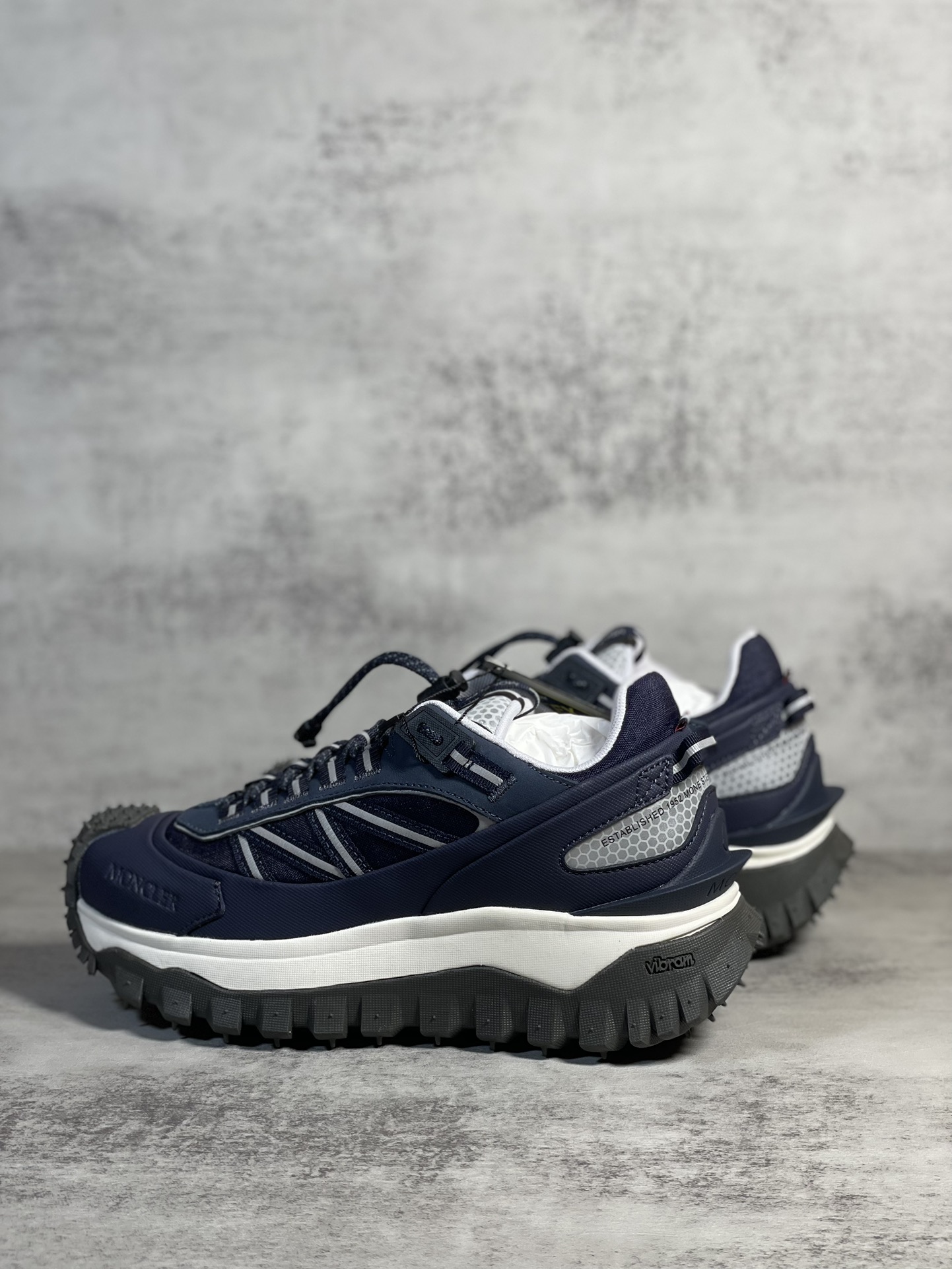 Moncler Sneakers Shock Absorbing M-l