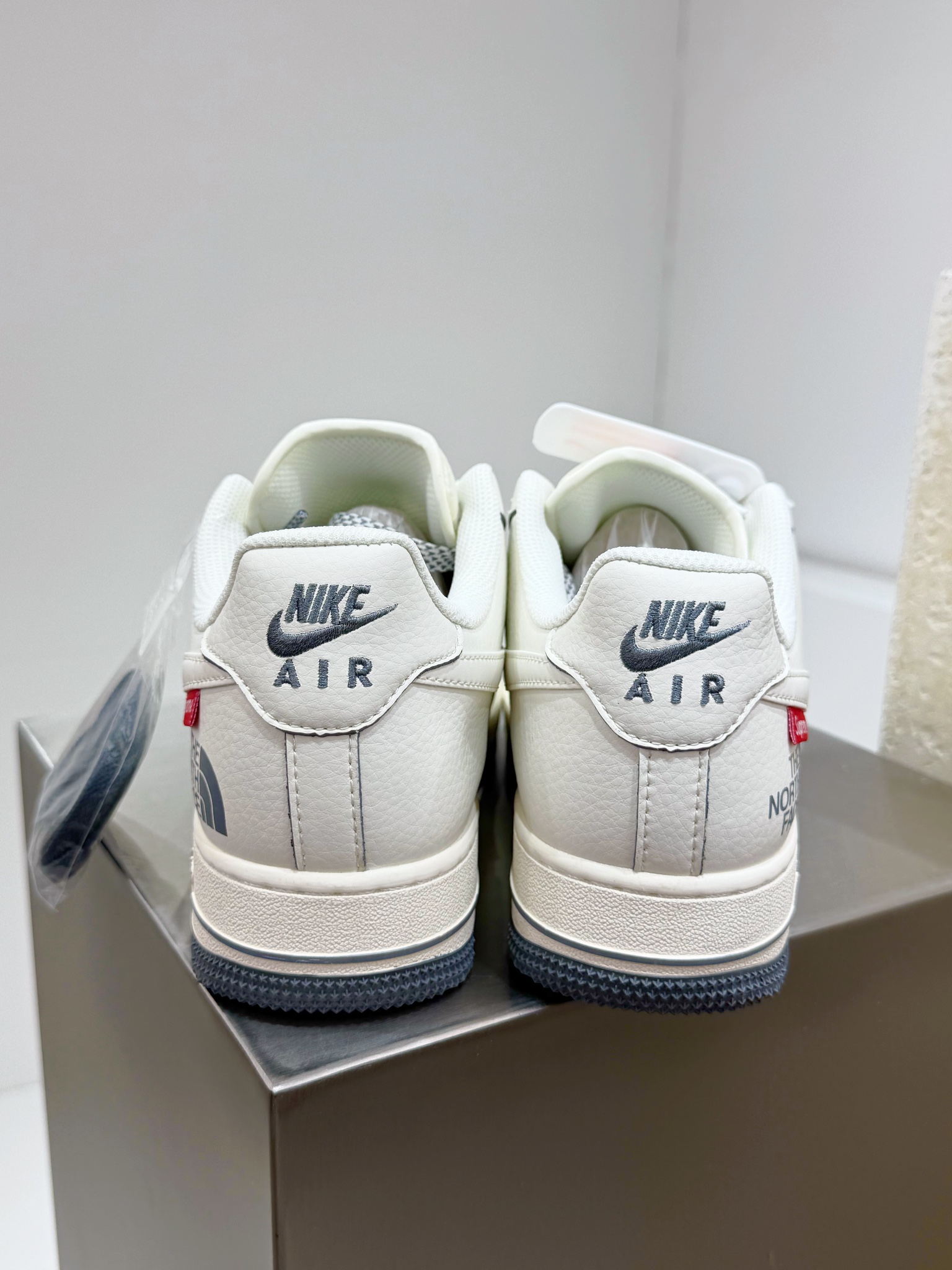 Supreme The North Face Male Board Shoes M-l-s