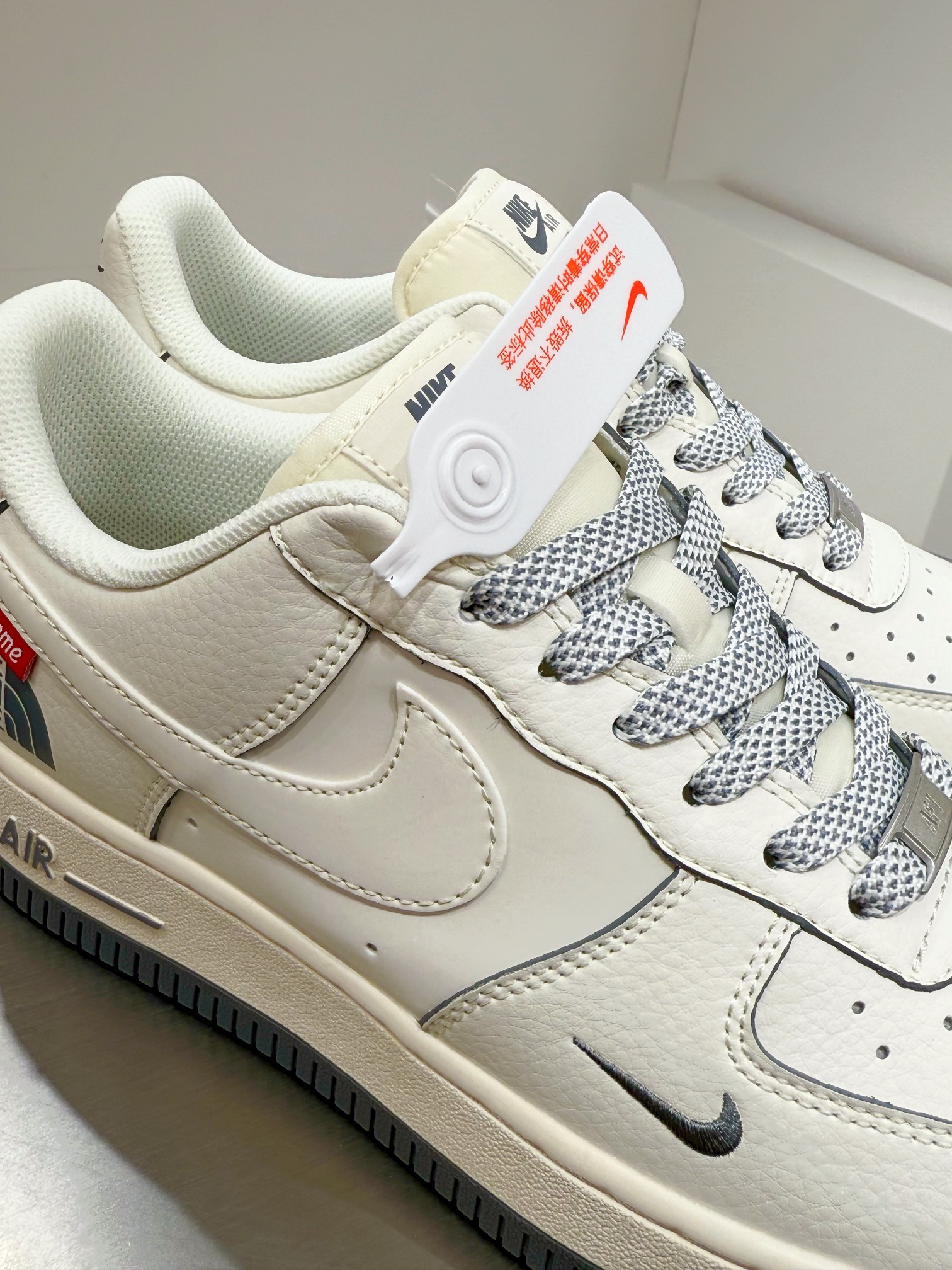 Supreme The North Face Male Board Shoes M-l-s