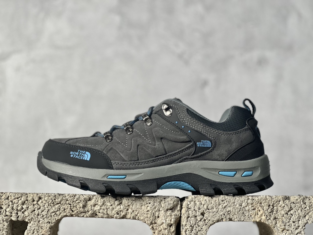 The North Face Sneakers M