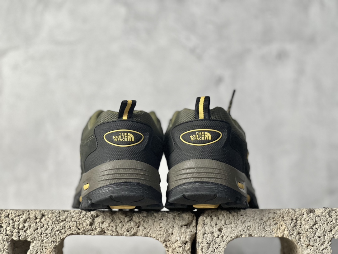 The North Face Sneakers M