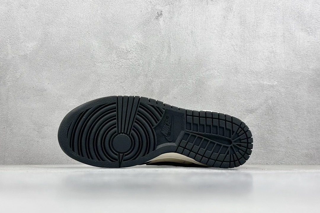 Nike Basic Shoes L-s