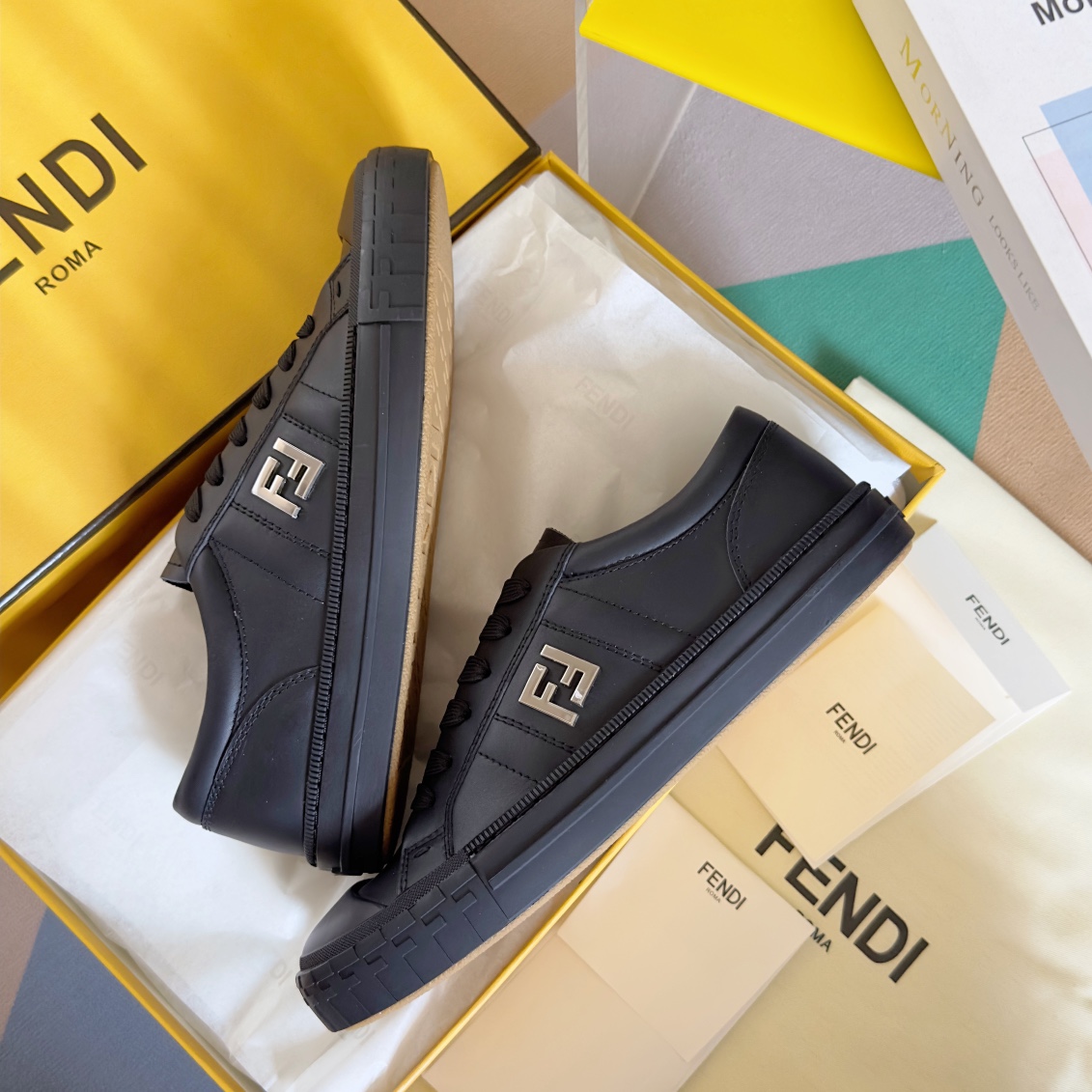 Fendi Male Board Shoes M-s