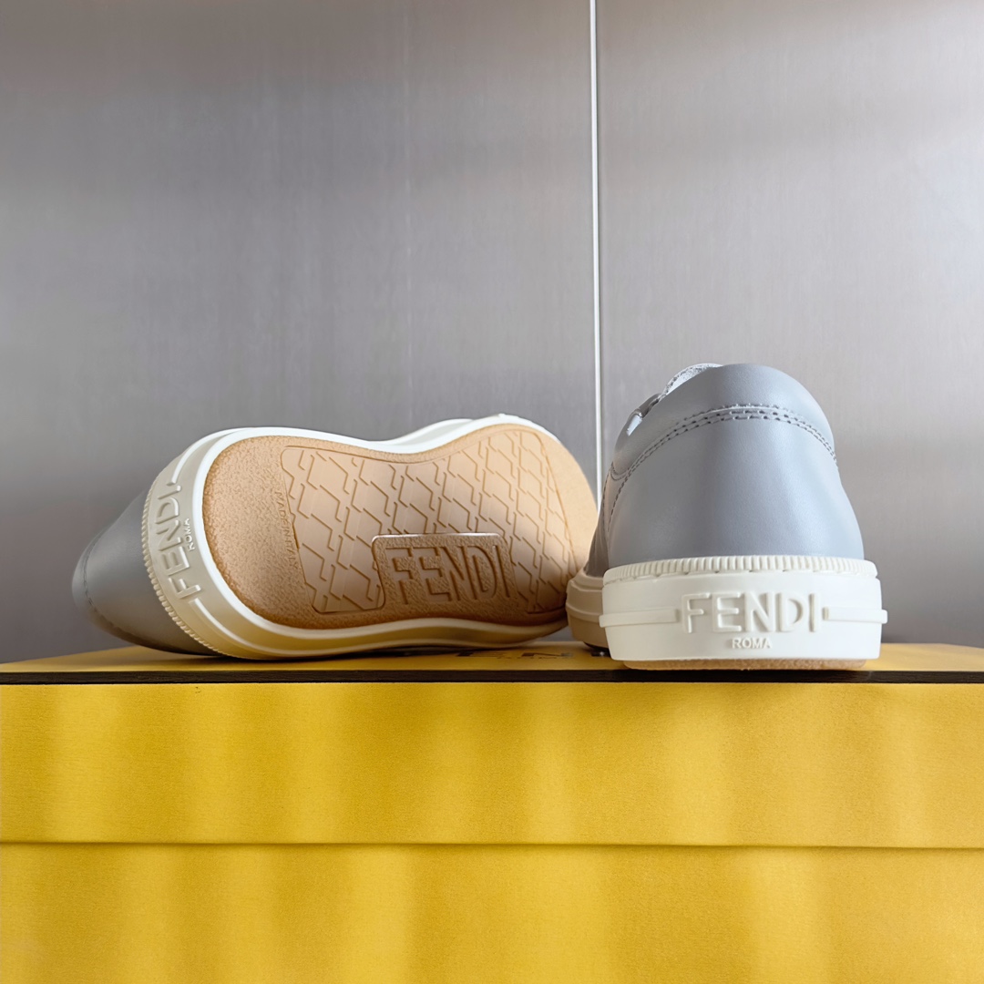 Fendi Male Board Shoes M-s