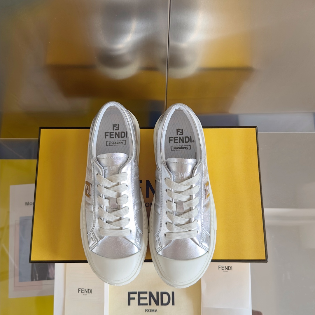 Fendi Male Board Shoes M-s