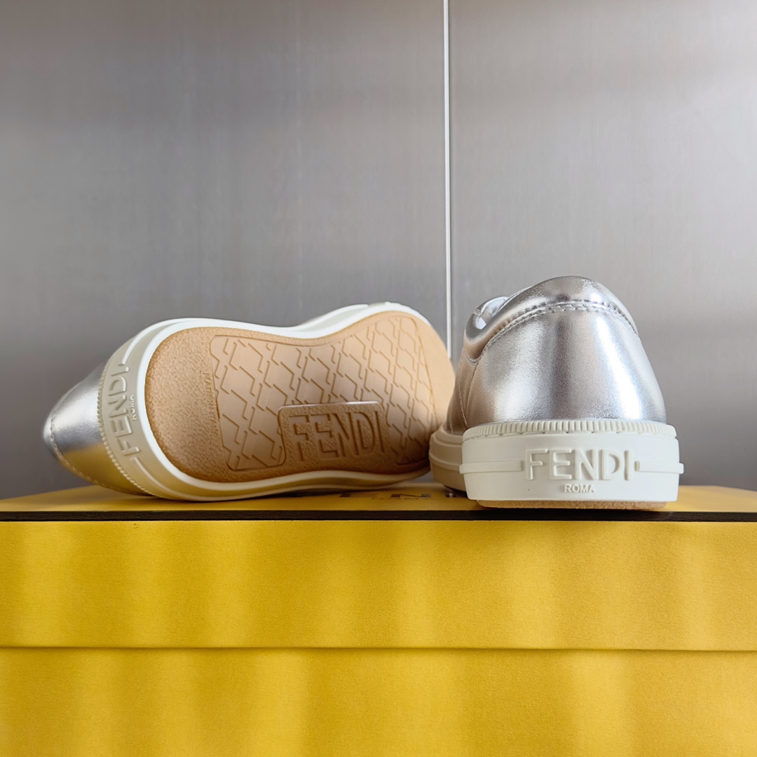 Fendi Male Board Shoes M-s