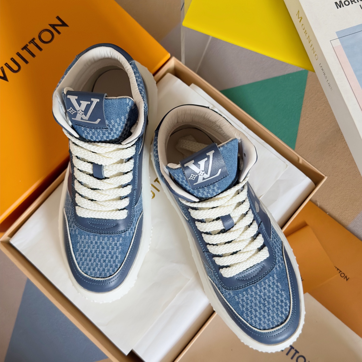 Louis Vuitton Male Sneakers M-l-s