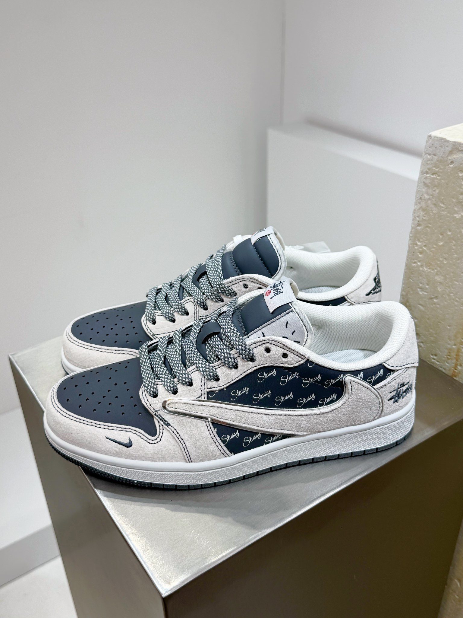 Jordan Nike Supreme Male Basic Shoes M-l-s